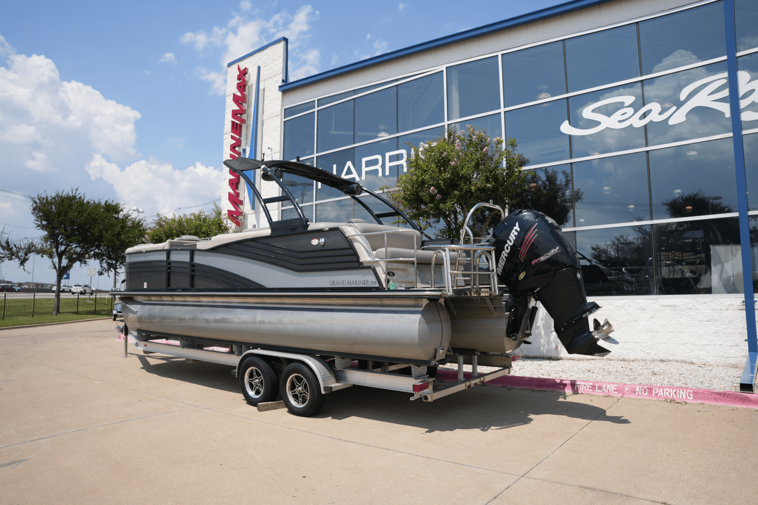 2018 Harris Grand Mariner 250 Image Thumbnail #2