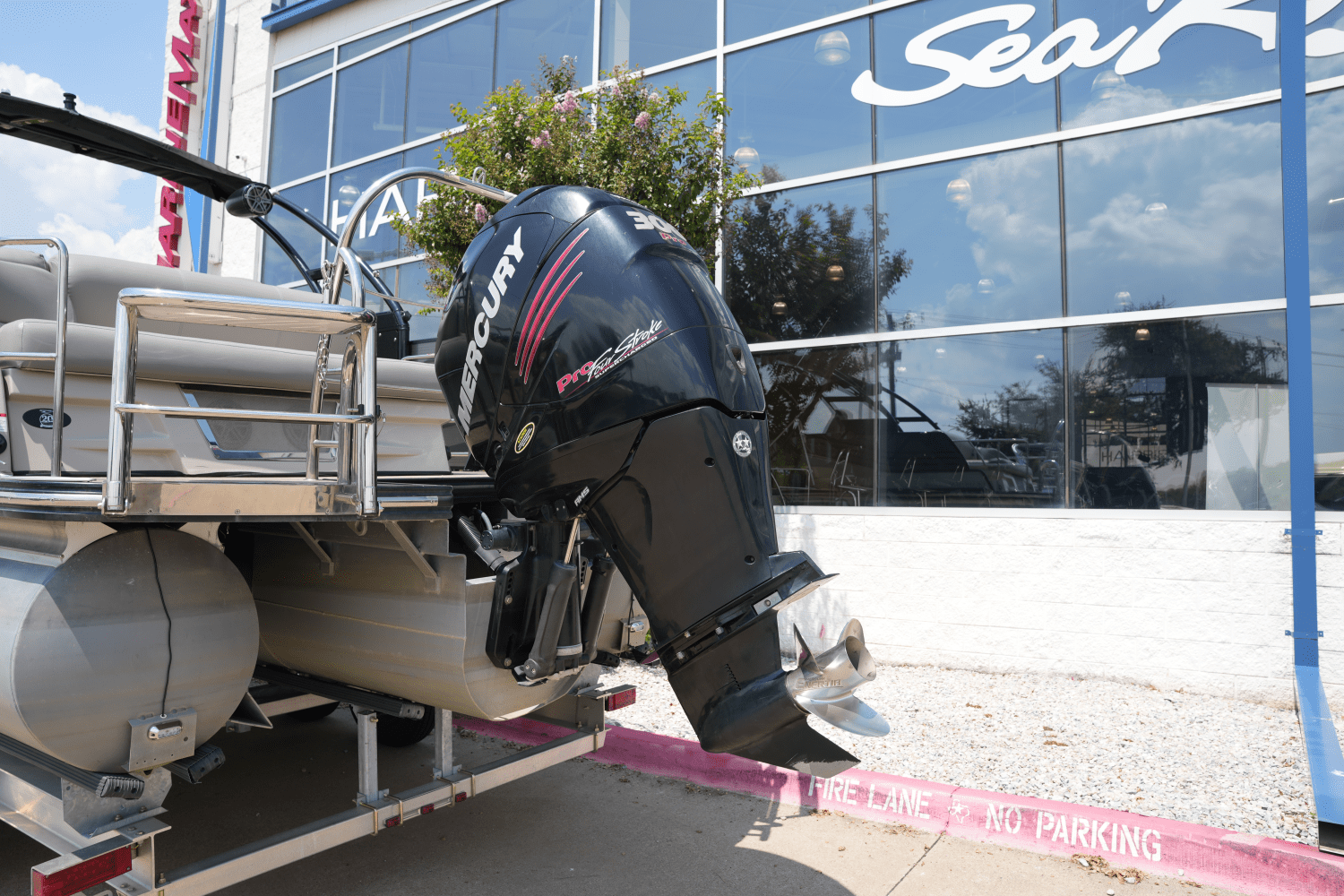 2018 Harris Grand Mariner 250 Image Thumbnail #7