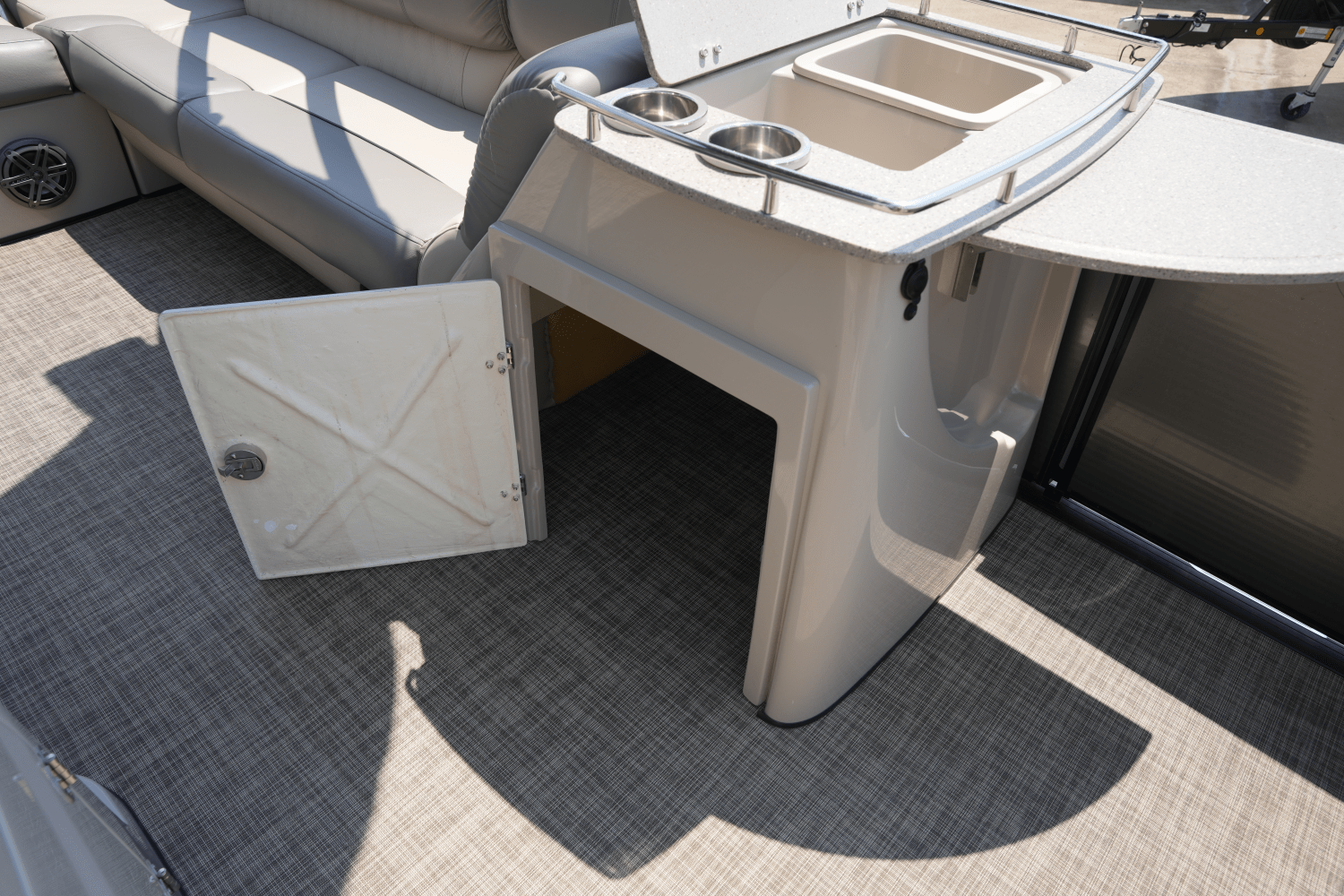 2018 Harris Grand Mariner 250 Image Thumbnail #22