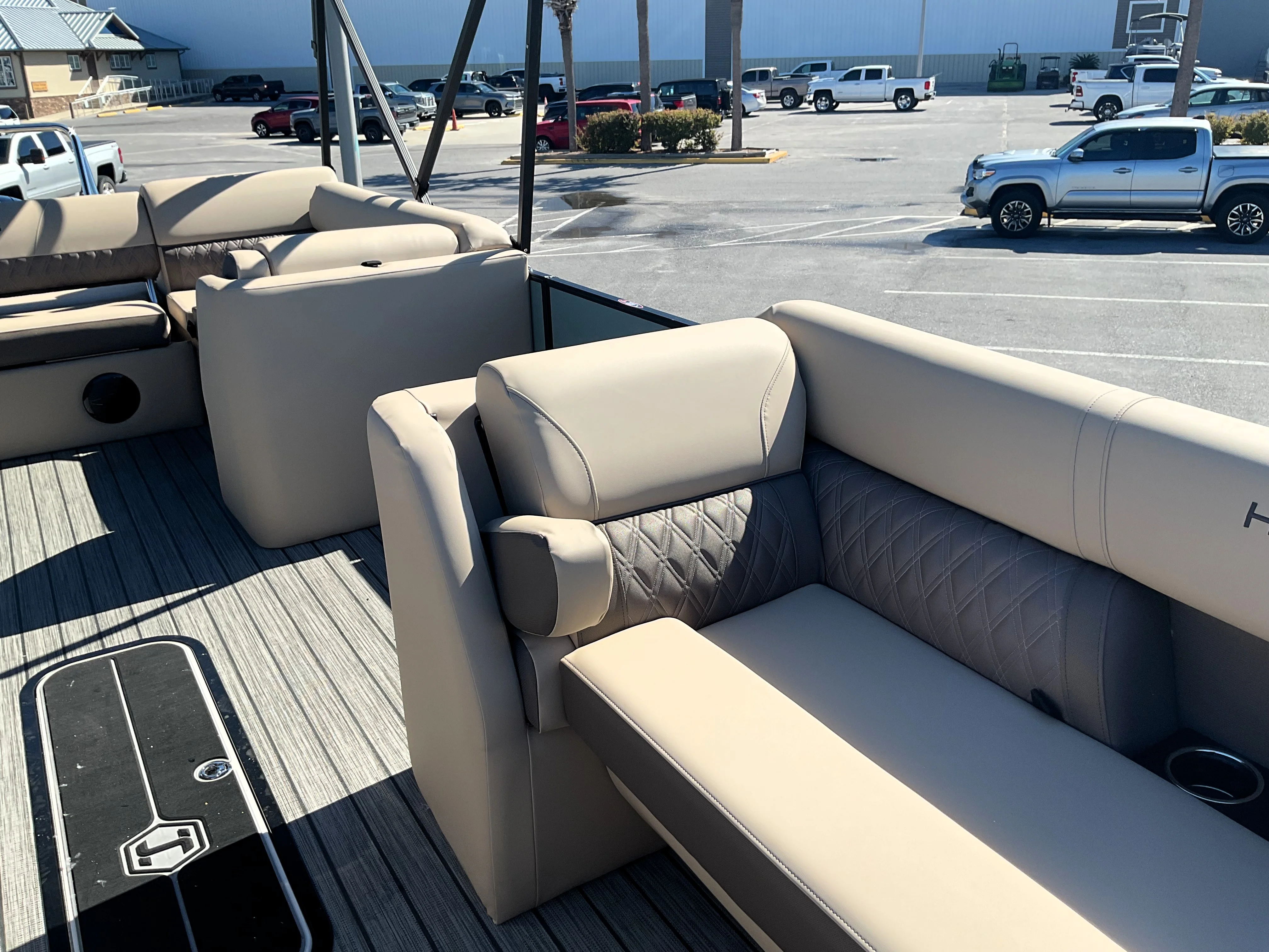 2026 Harris Cruiser 230 Image Thumbnail #34