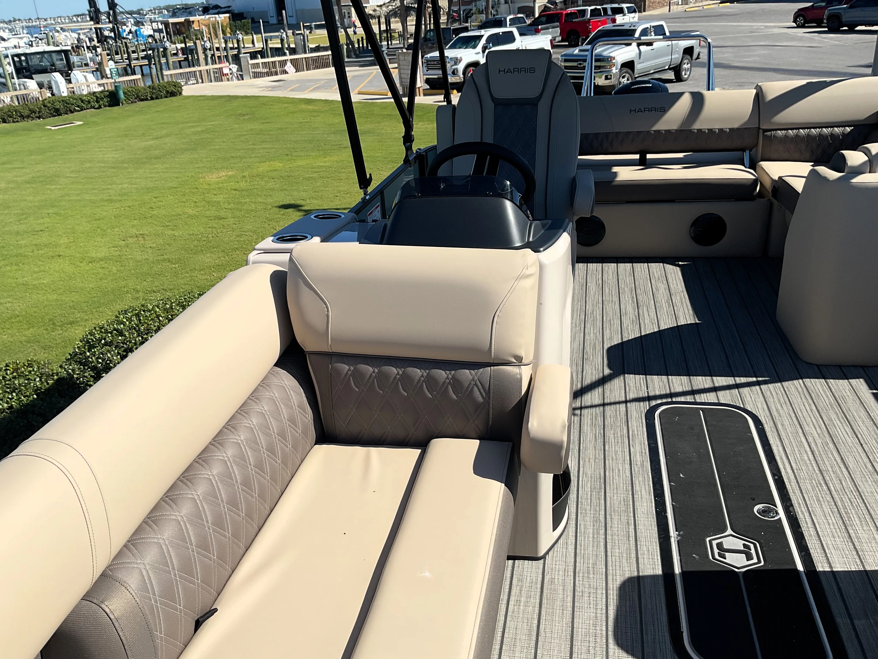 2026 Harris Cruiser 230 Image Thumbnail #32