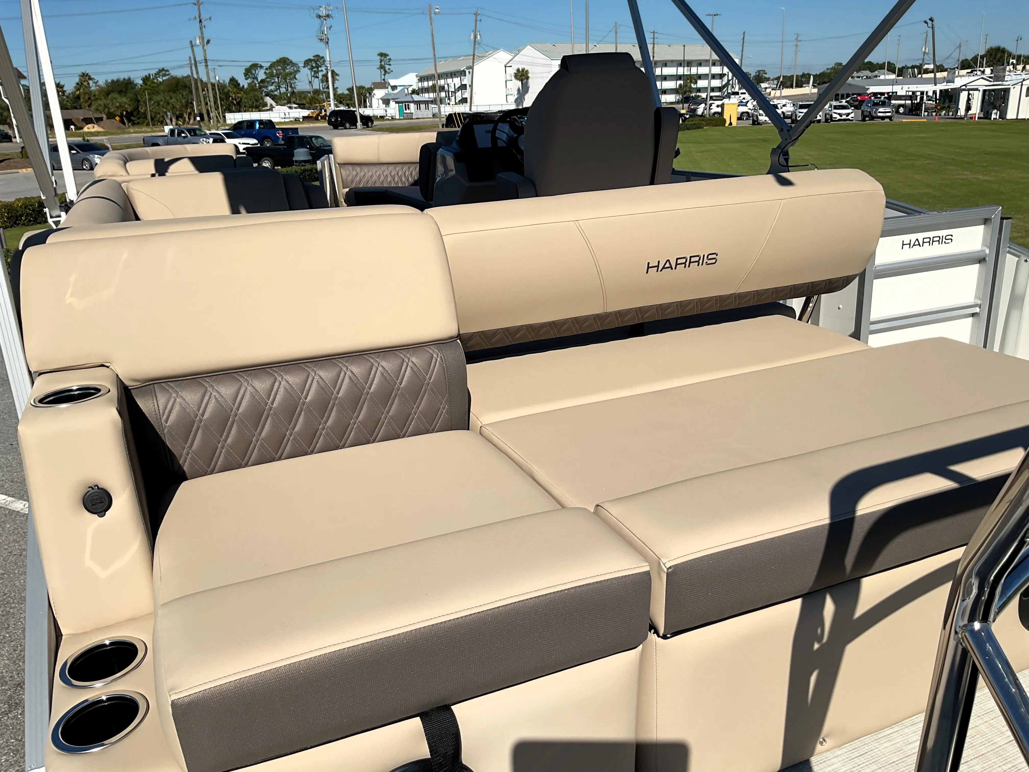 2026 Harris Cruiser 230 Image Thumbnail #9