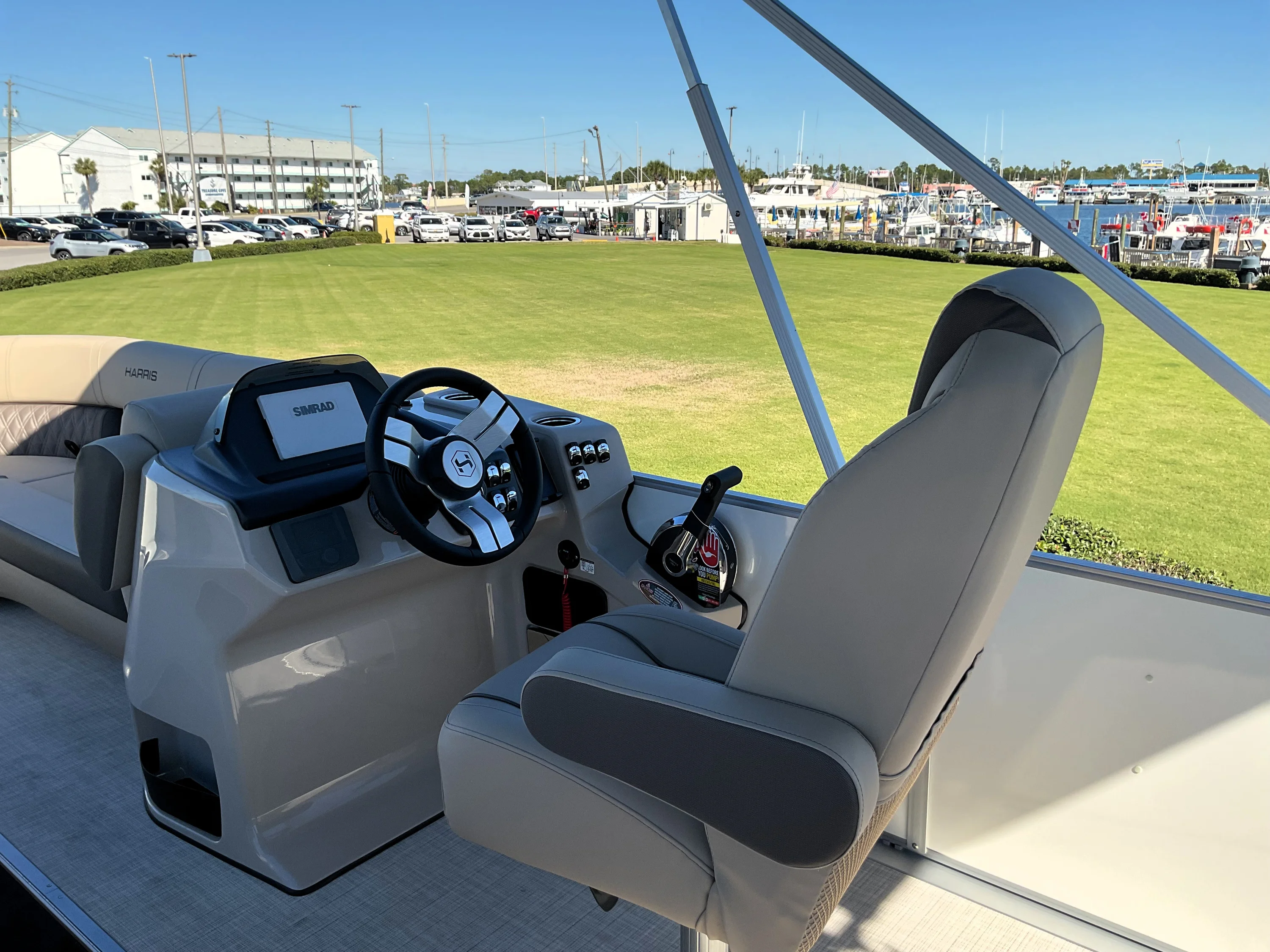 2026 Harris Cruiser 230 Image Thumbnail #28