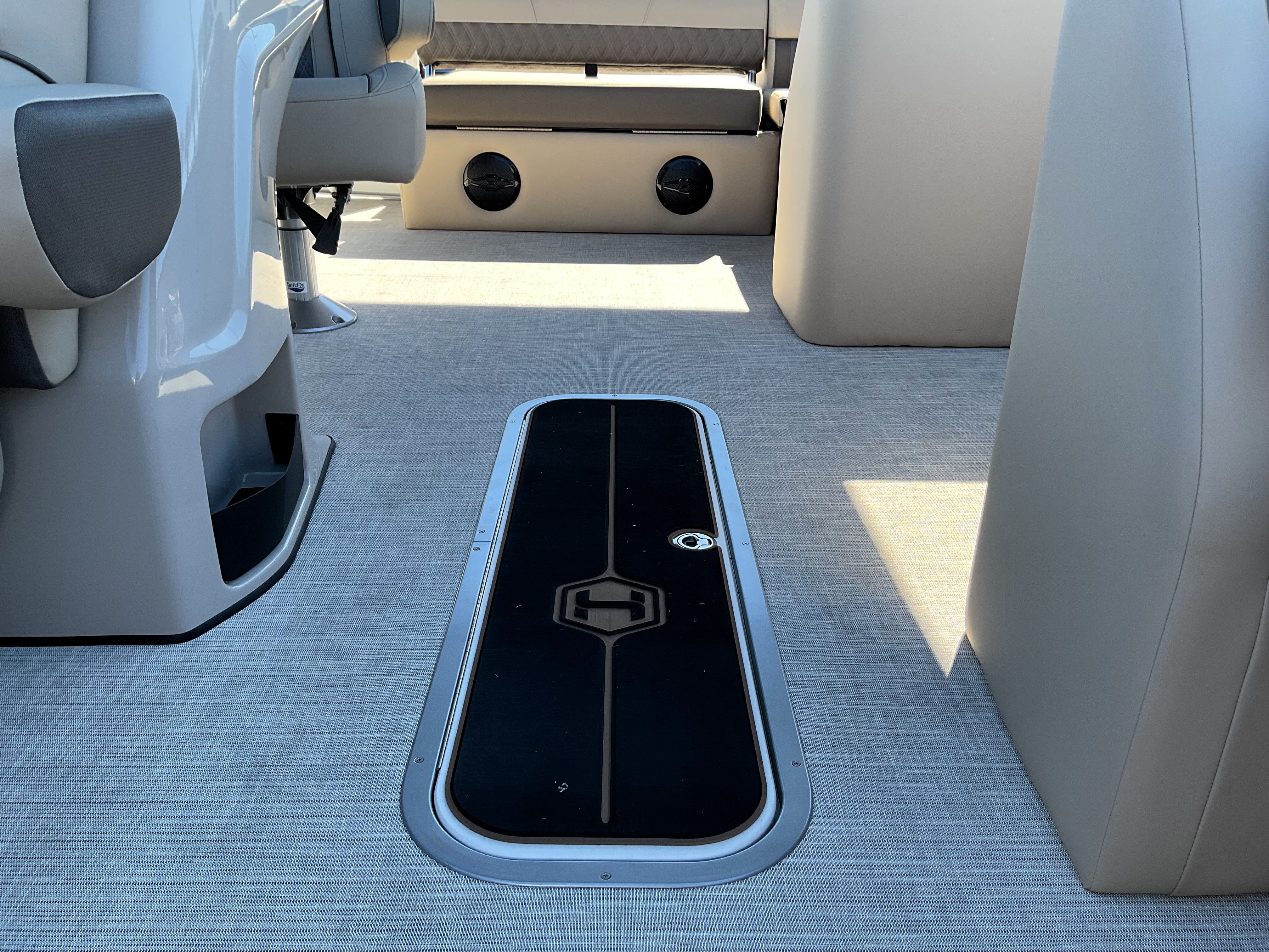 2026 Harris Cruiser 230 Image Thumbnail #46