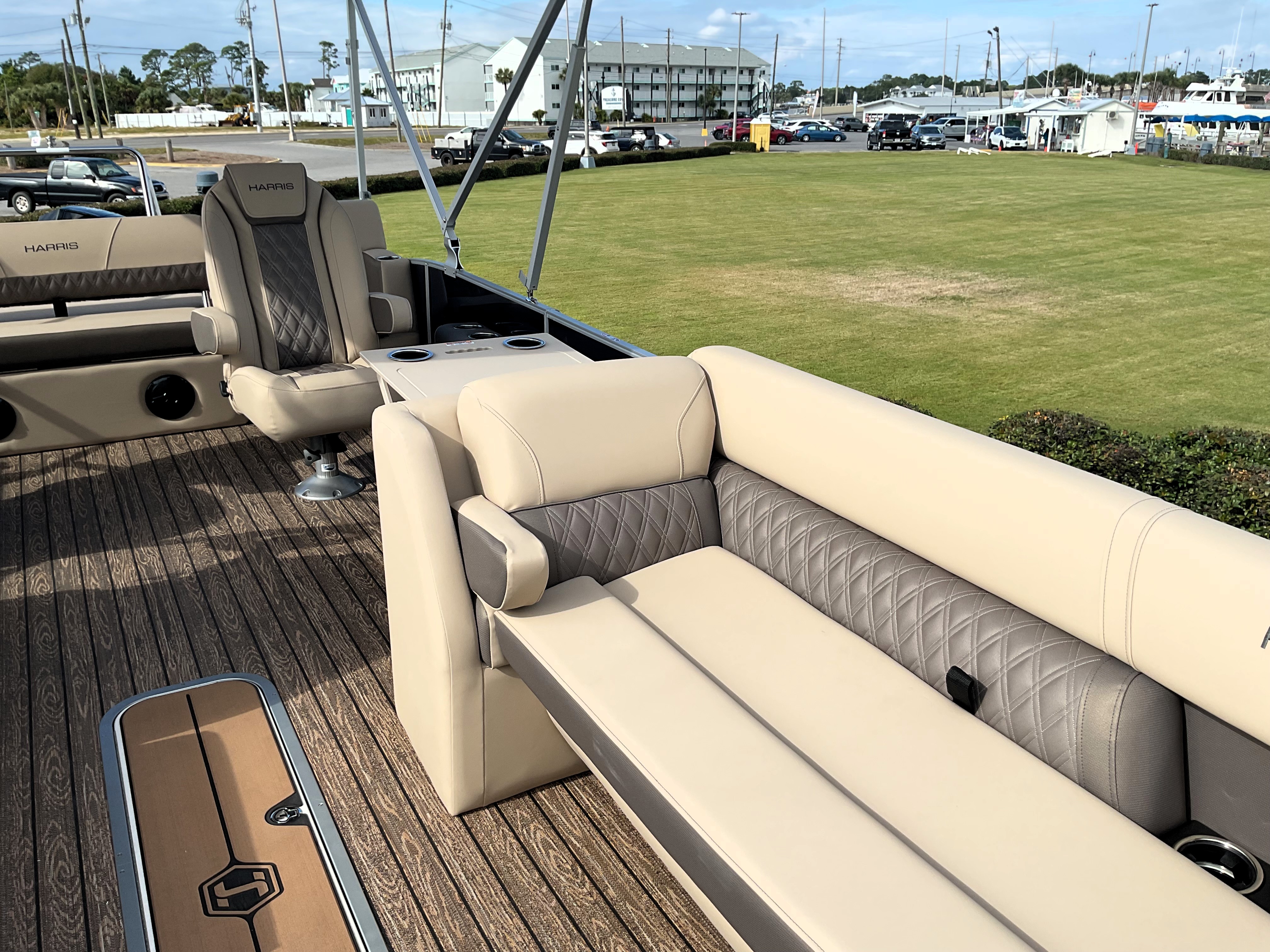 2026 Harris Cruiser 250 Image Thumbnail #32