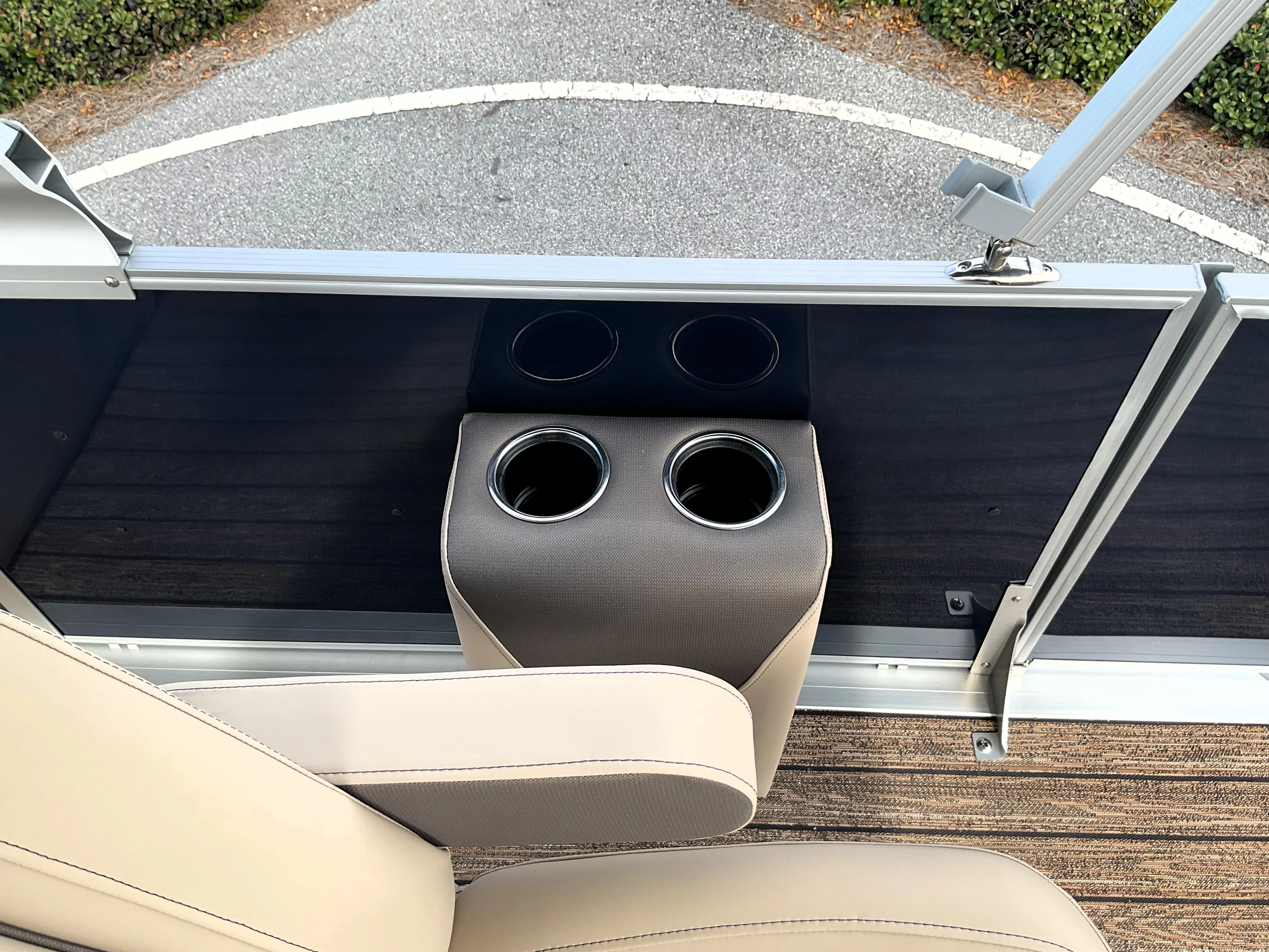 2026 Harris Cruiser 250 Image Thumbnail #16