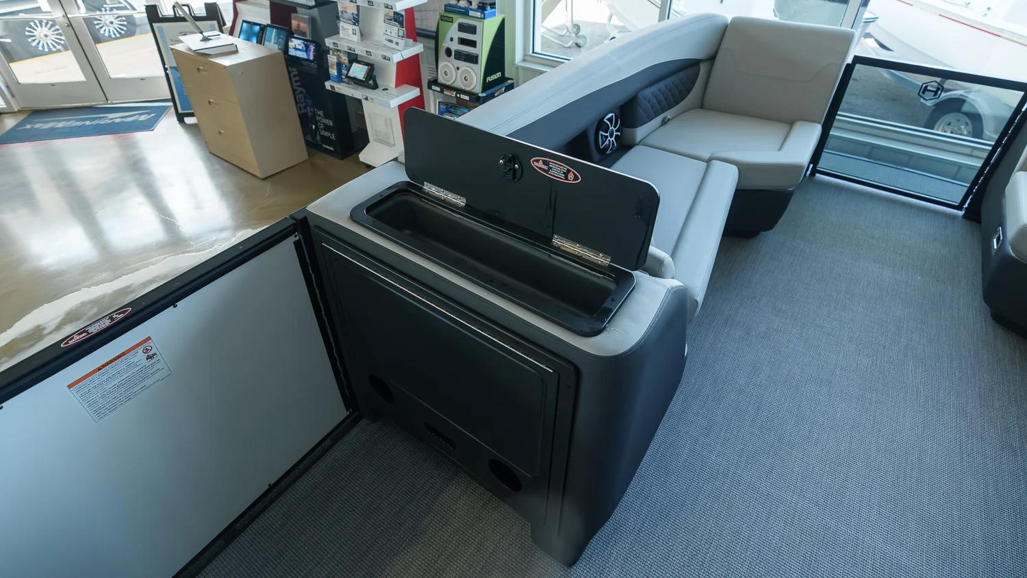 2026 Harris Sunliner 230 Image Thumbnail #14