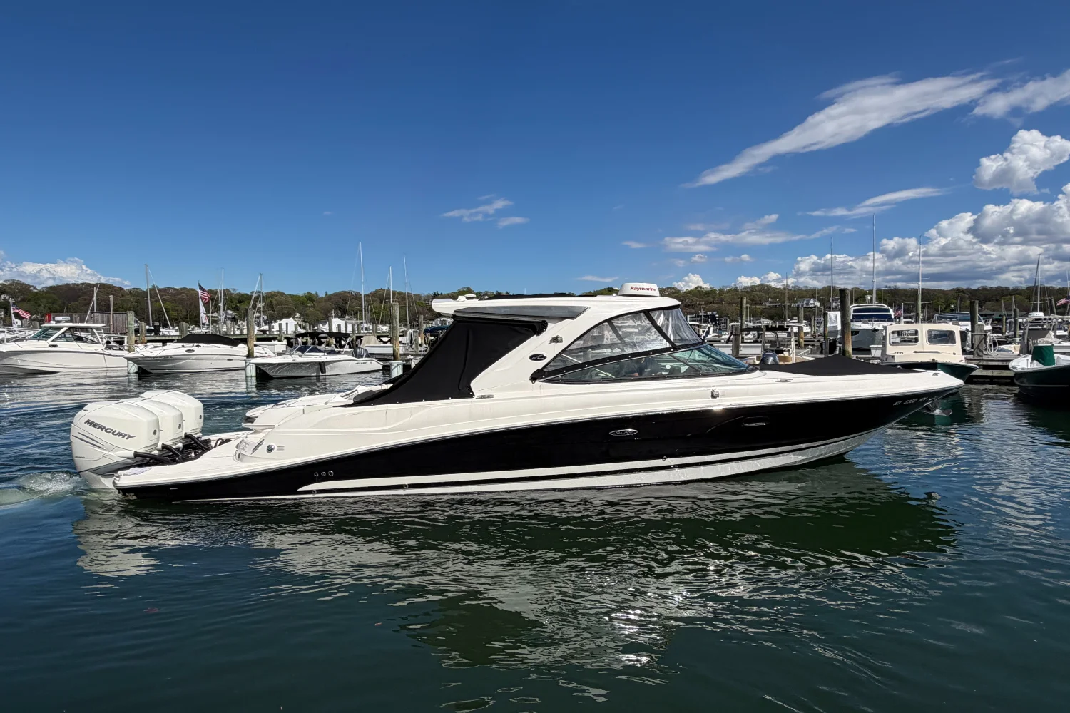 2017 Sea Ray SLX 350 OB Image Thumbnail #0