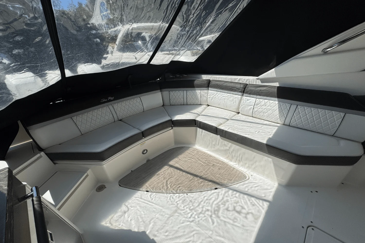 2017 Sea Ray SLX 350 OB Image Thumbnail #10