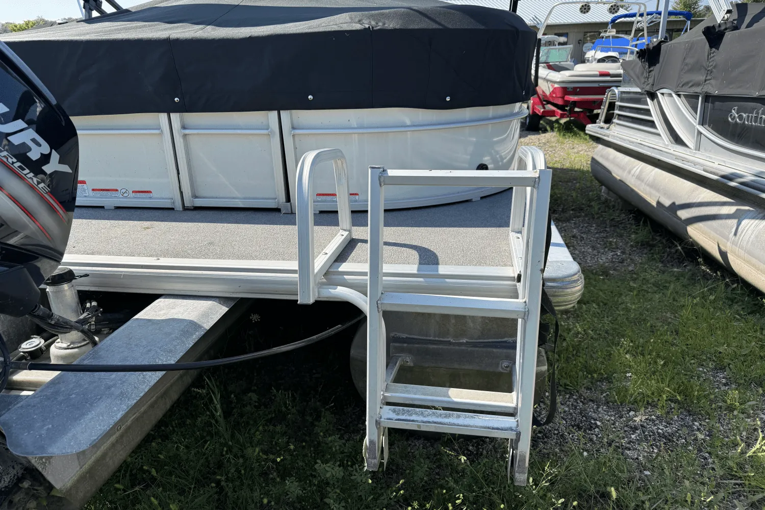 2016 Sun Tracker 24 PARTY BARGE Image Thumbnail #6