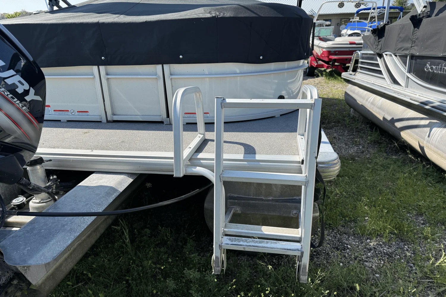 2016 Sun Tracker 24 PARTY BARGE Image Thumbnail #6