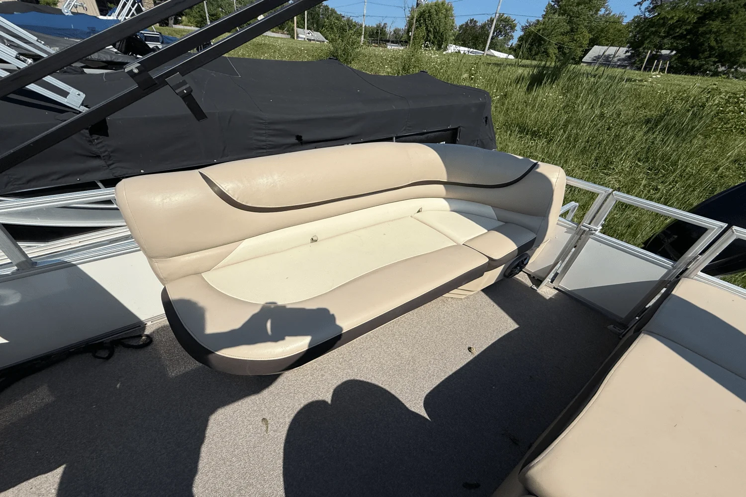 2016 Sun Tracker 24 PARTY BARGE Image Thumbnail #15