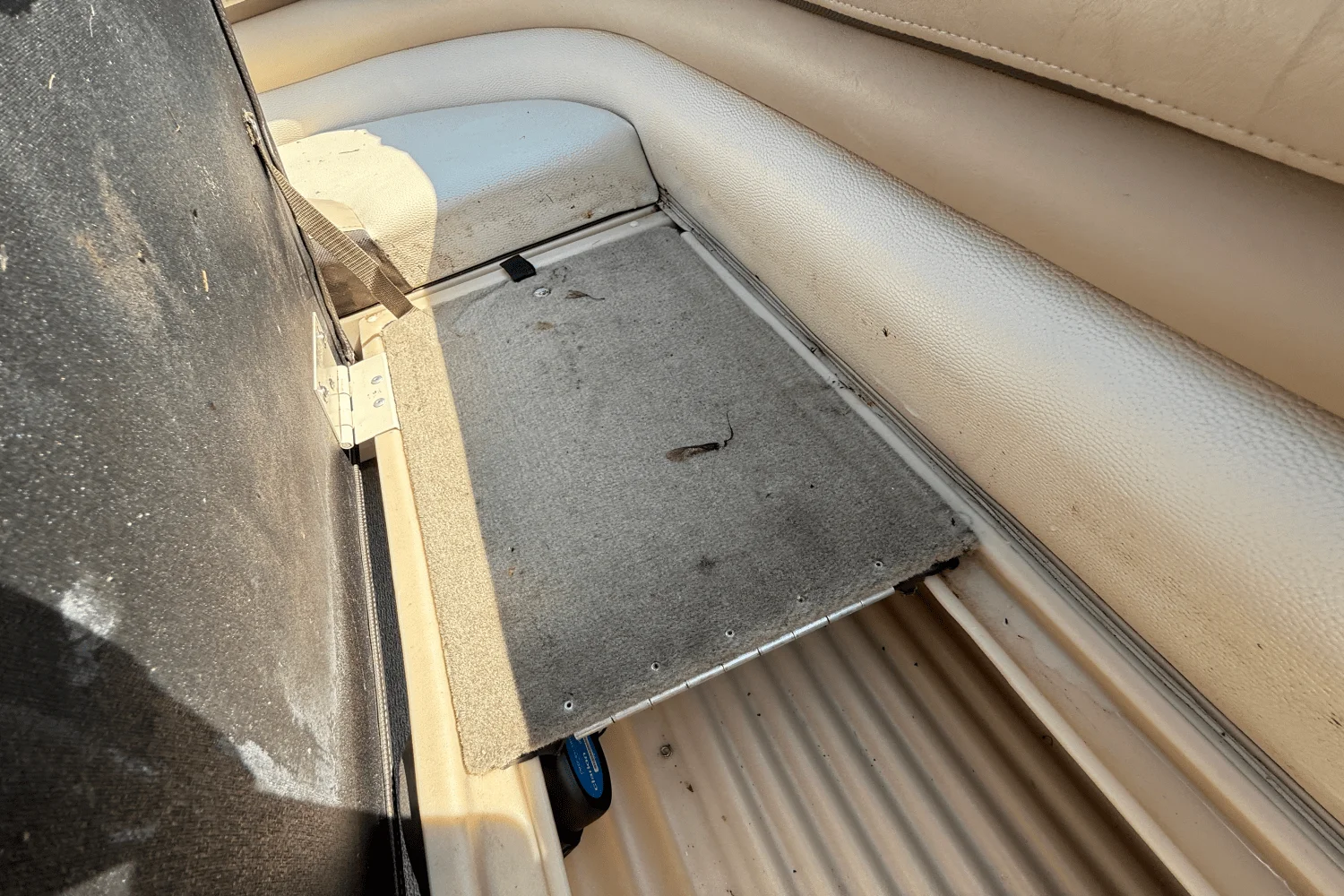 2016 Sun Tracker 24 PARTY BARGE Image Thumbnail #25