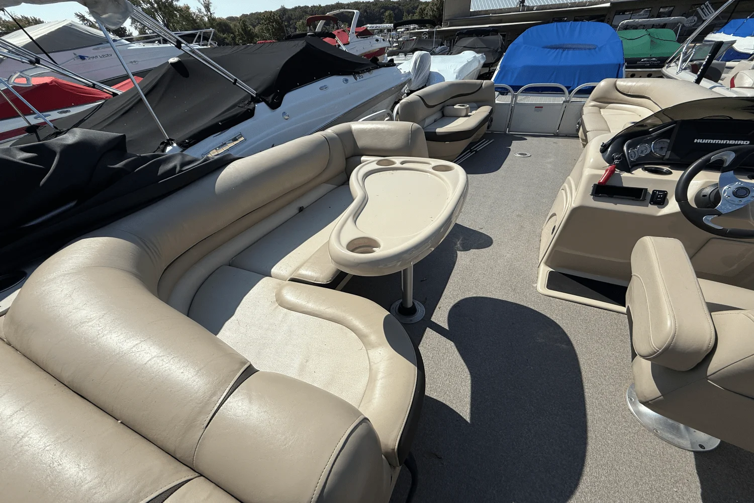 2016 Sun Tracker 24 PARTY BARGE Image Thumbnail #19