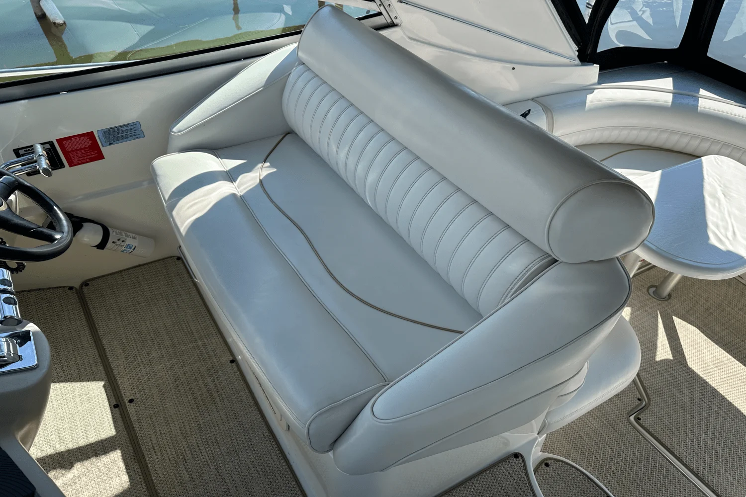 2000 Cruisers Yachts 3870 Image Thumbnail #31