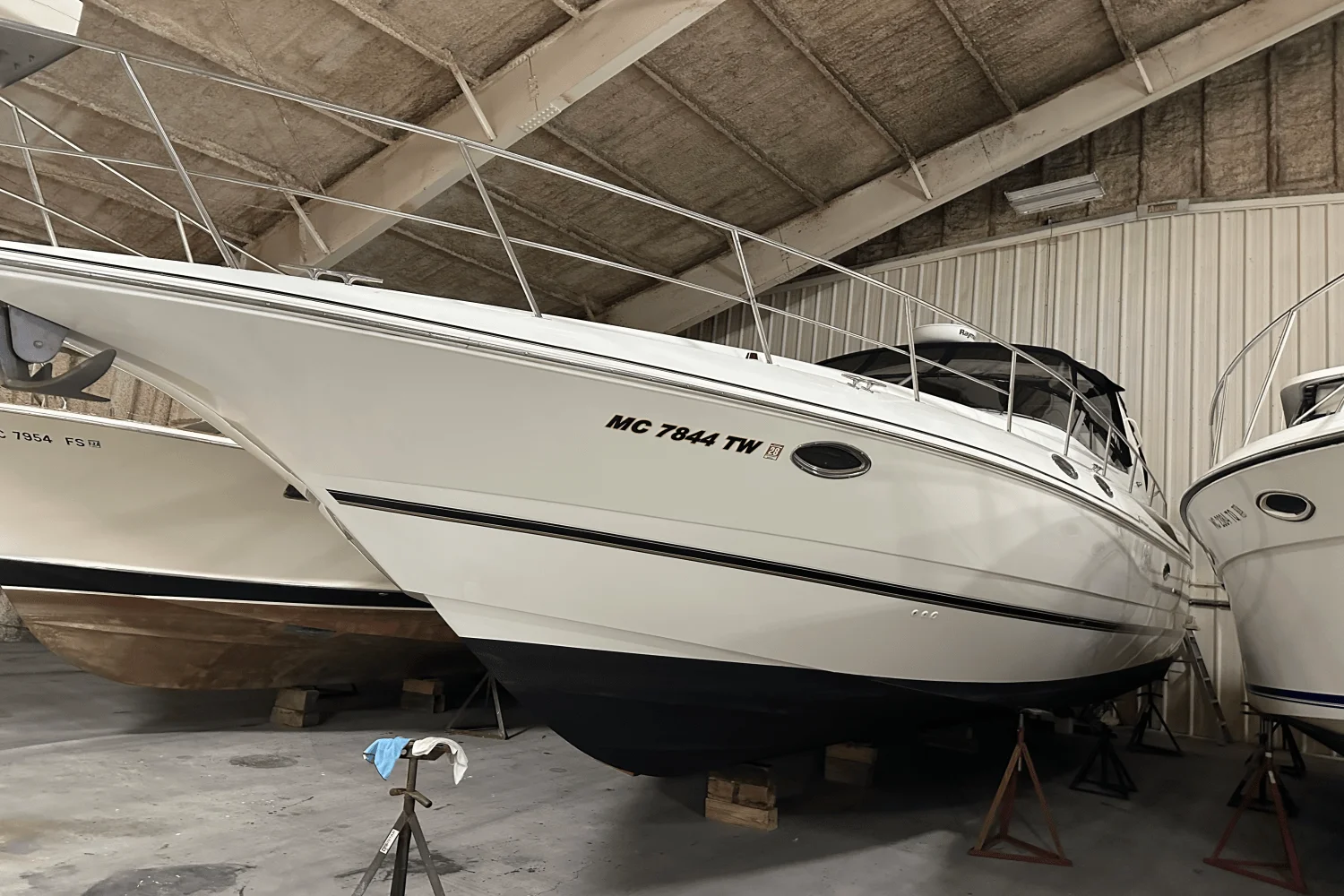 2000 Cruisers Yachts 3870 Image Thumbnail #37