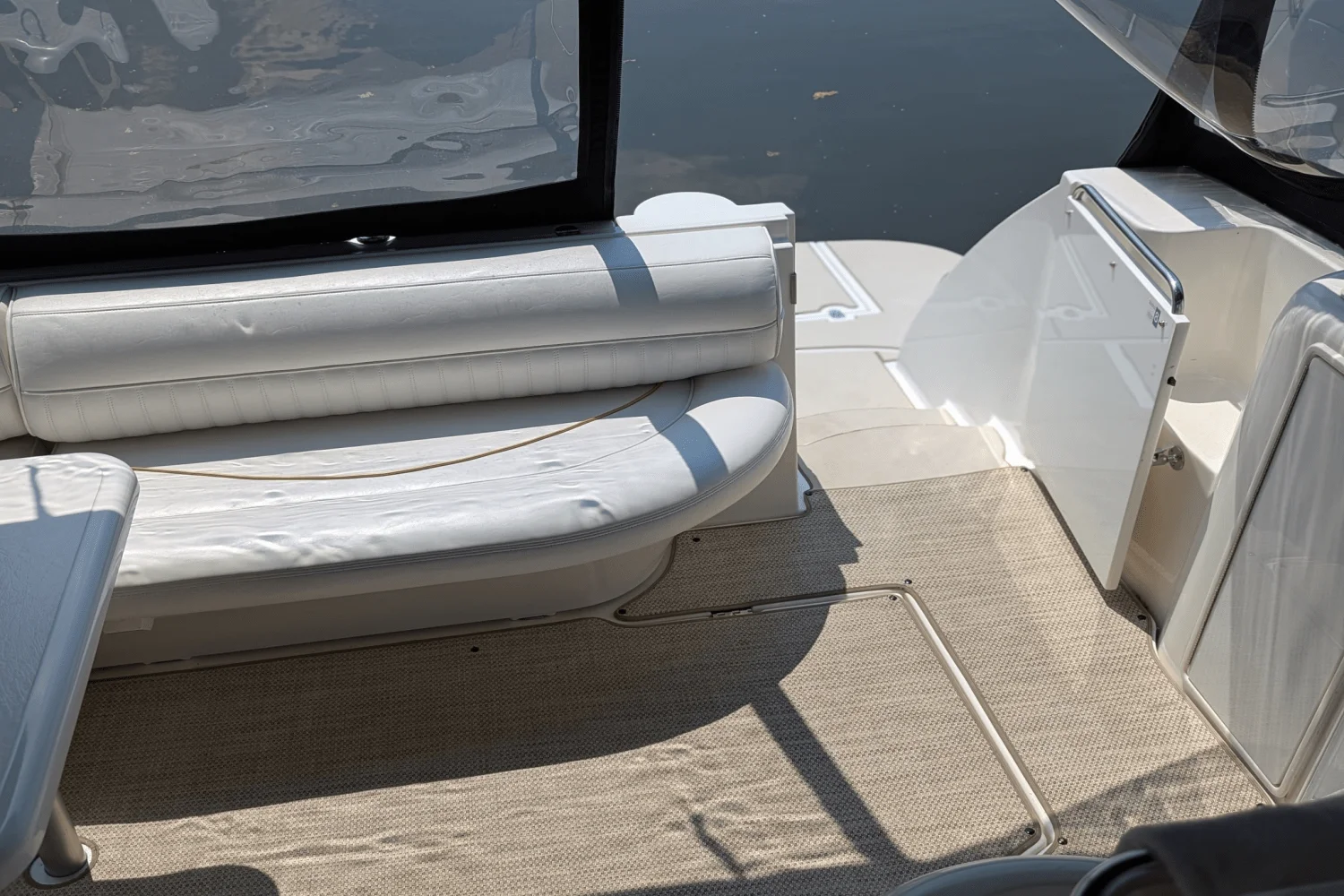 2000 Cruisers Yachts 3870 Image Thumbnail #59