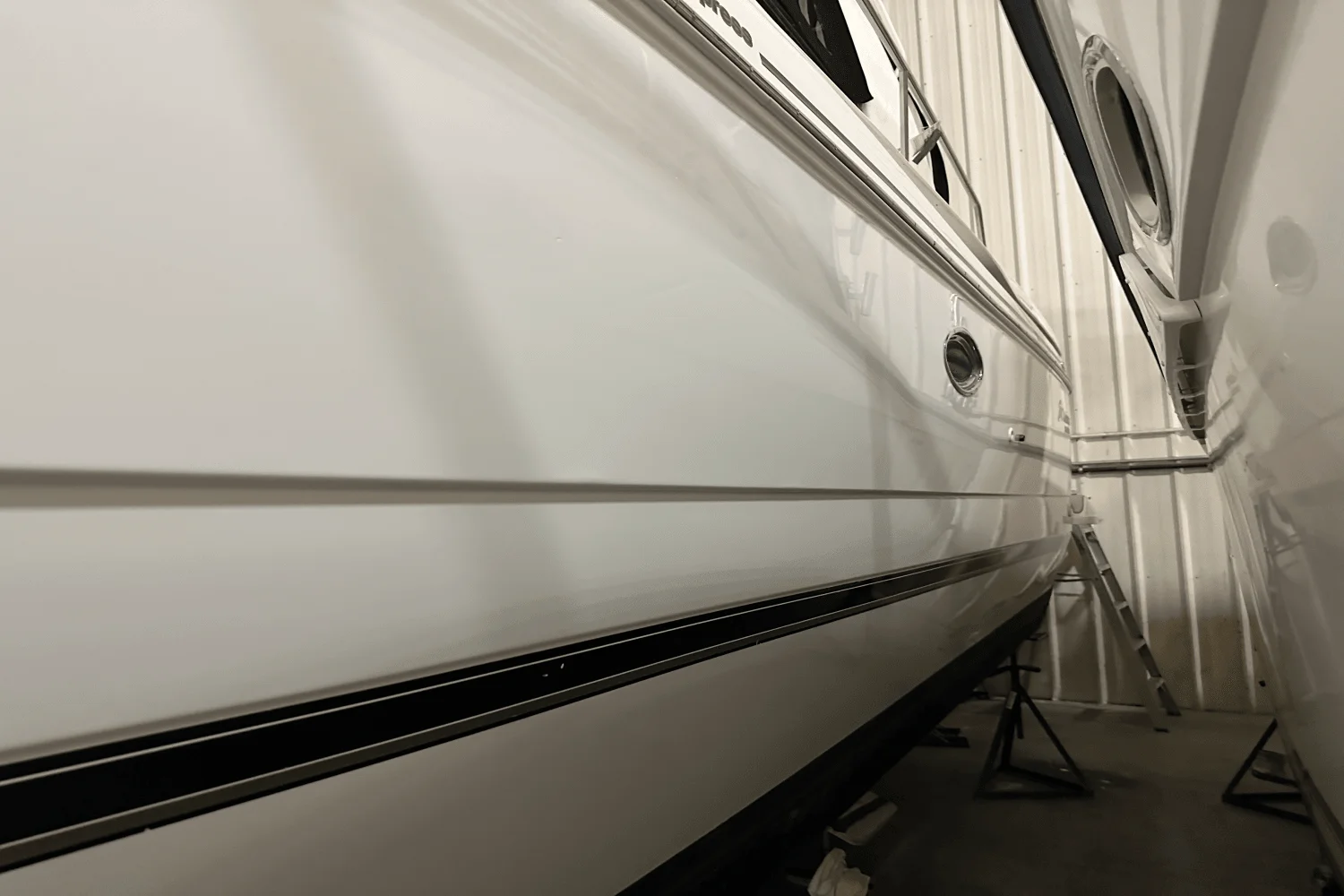 2000 Cruisers Yachts 3870 Image Thumbnail #40