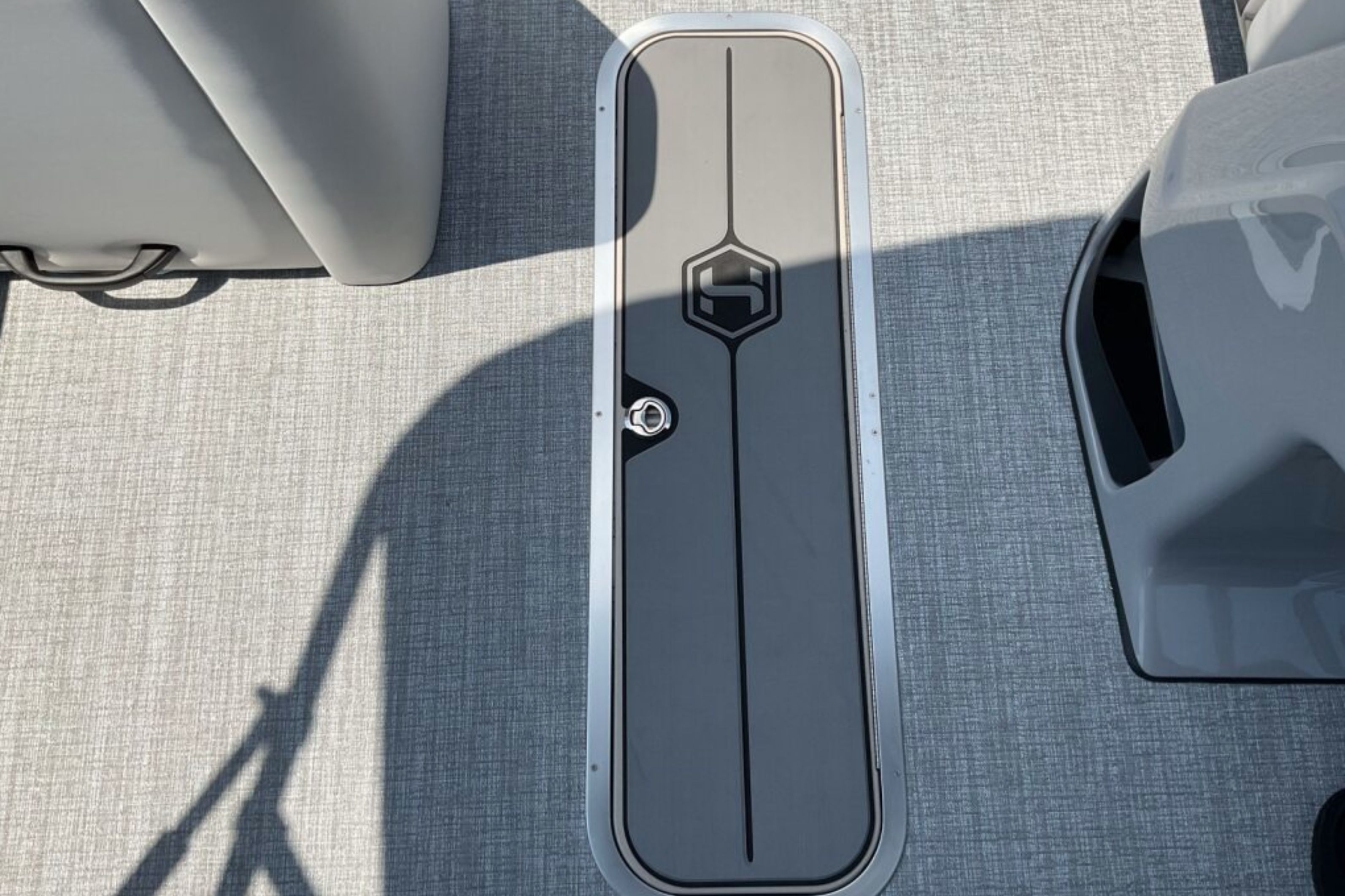 2026 Harris Cruiser 230 Image Thumbnail #12