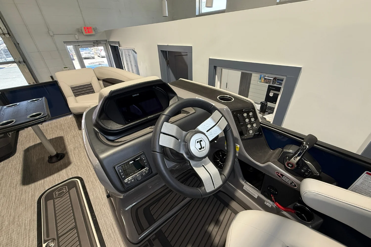 2026 Harris SUNLINER 230 SPORT Image Thumbnail #13