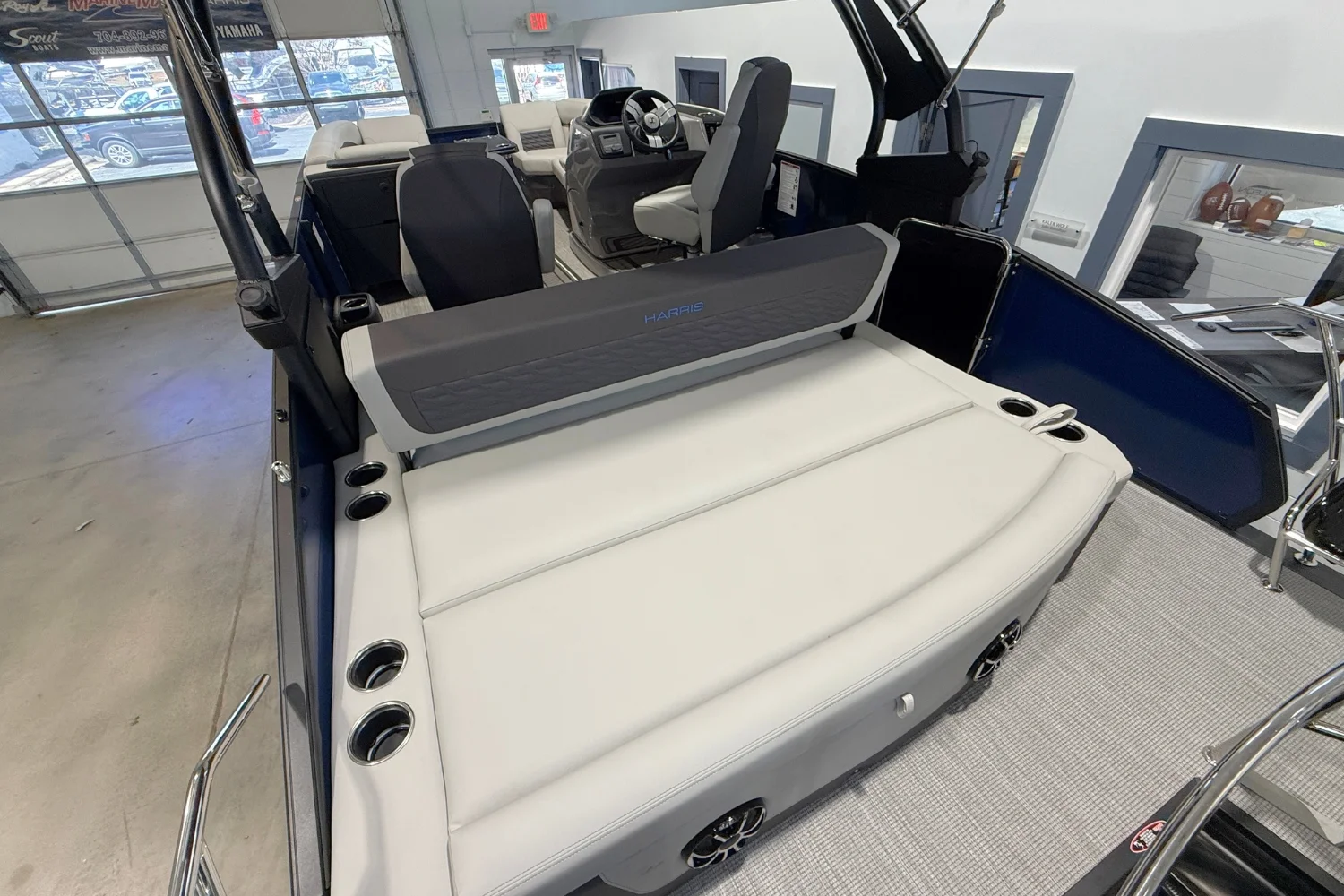 2026 Harris SUNLINER 230 SPORT Image Thumbnail #6