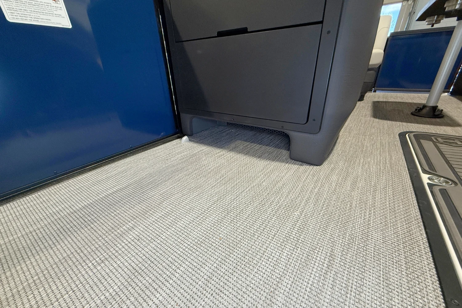 2026 Harris SUNLINER 230 SPORT Image Thumbnail #22