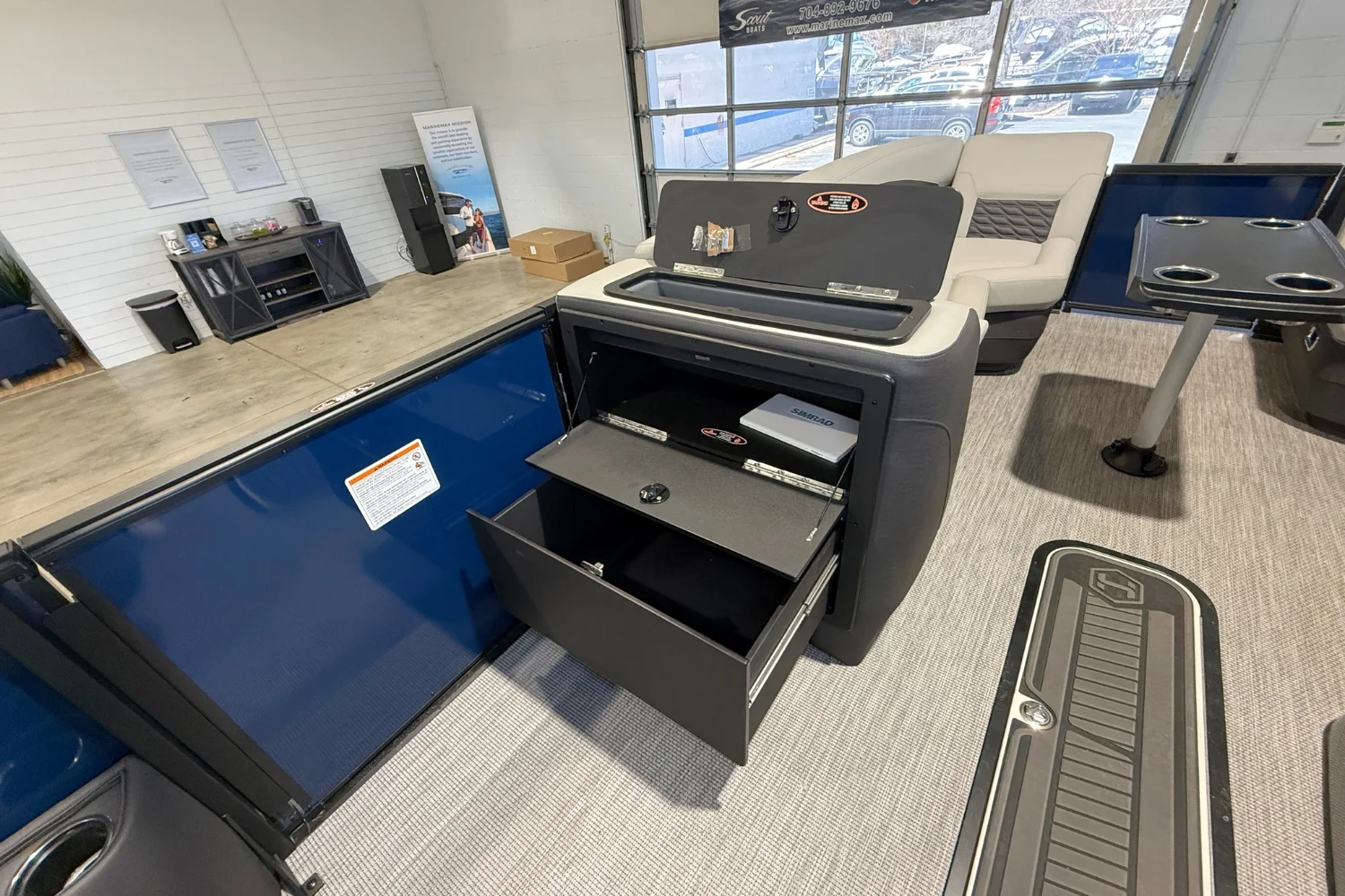 2026 Harris SUNLINER 230 SPORT Image Thumbnail #21