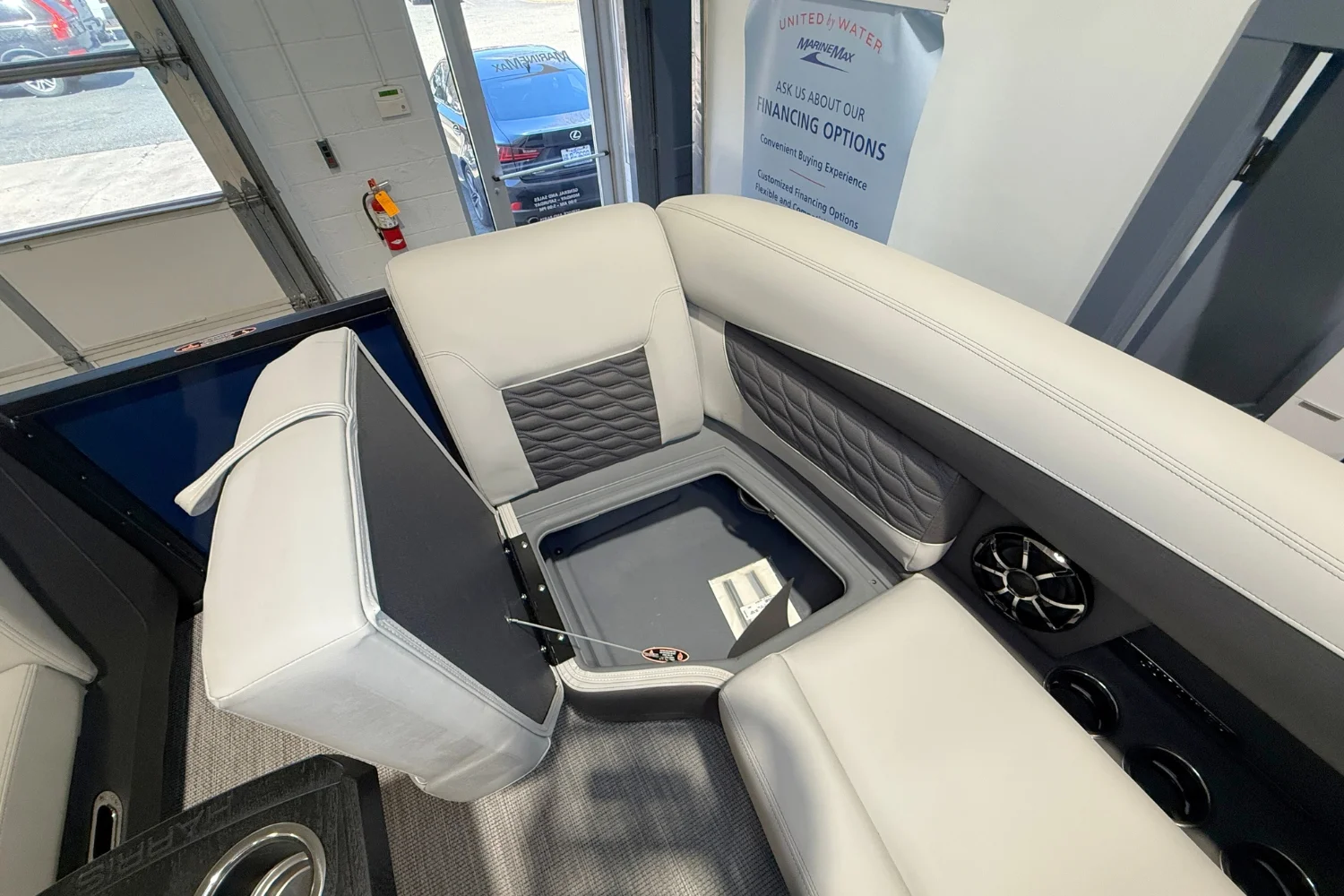 2026 Harris SUNLINER 230 SPORT Image Thumbnail #30