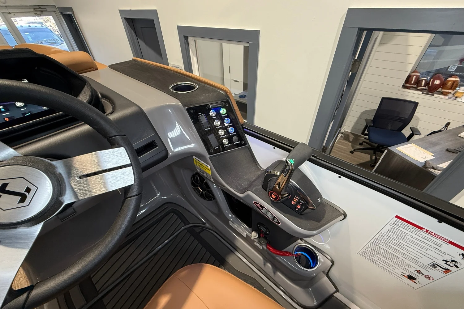 2026 Harris 250SL SPT Image Thumbnail #19