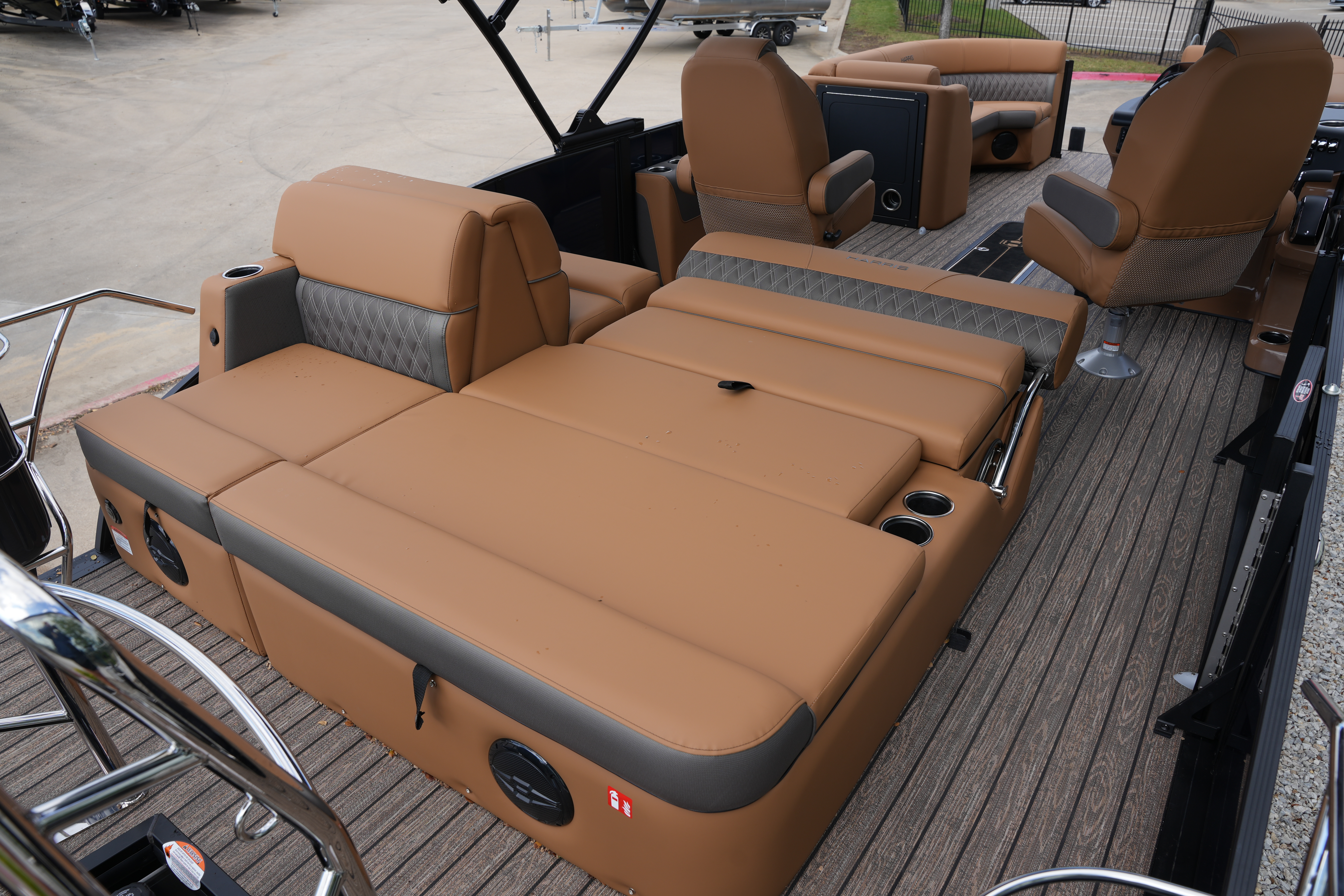 2026 Harris Cruiser 230 Image Thumbnail #13