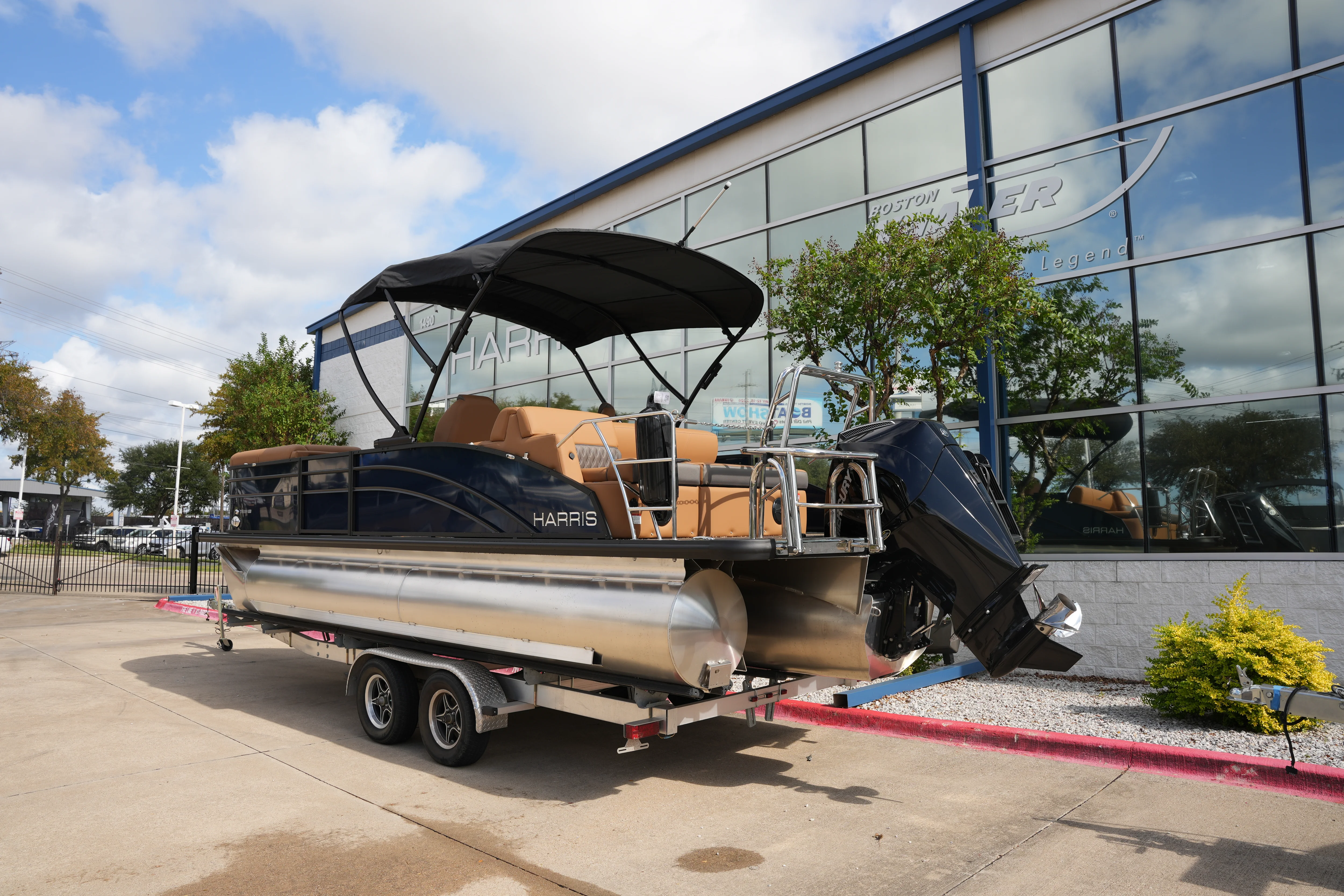 2026 Harris Cruiser 230 Image Thumbnail #2