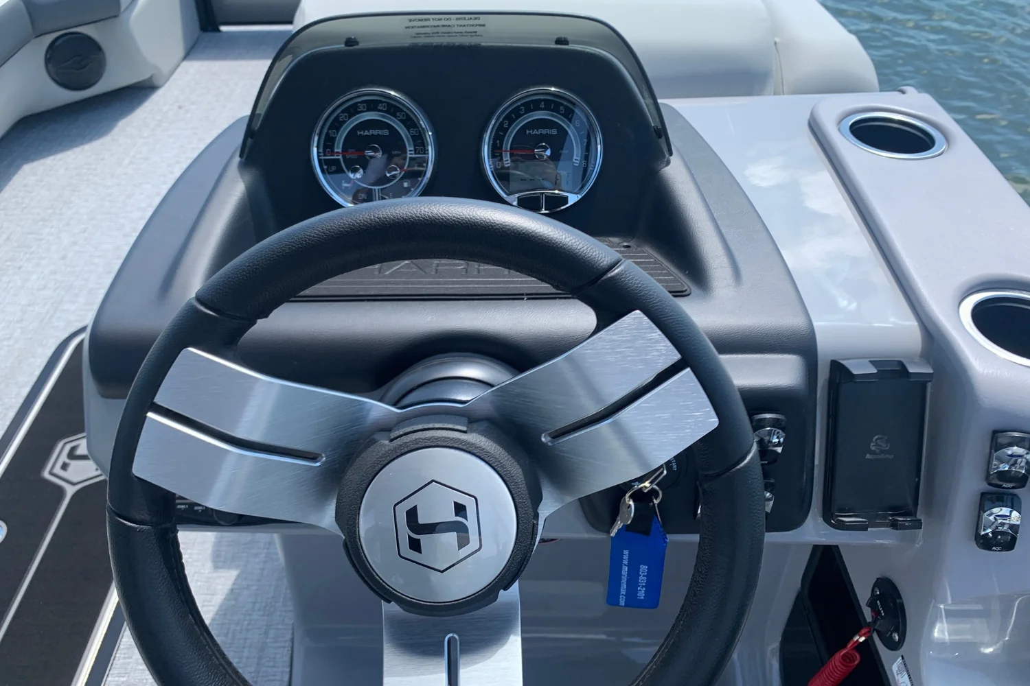 2026 Harris Cruiser 230 Image Thumbnail #19