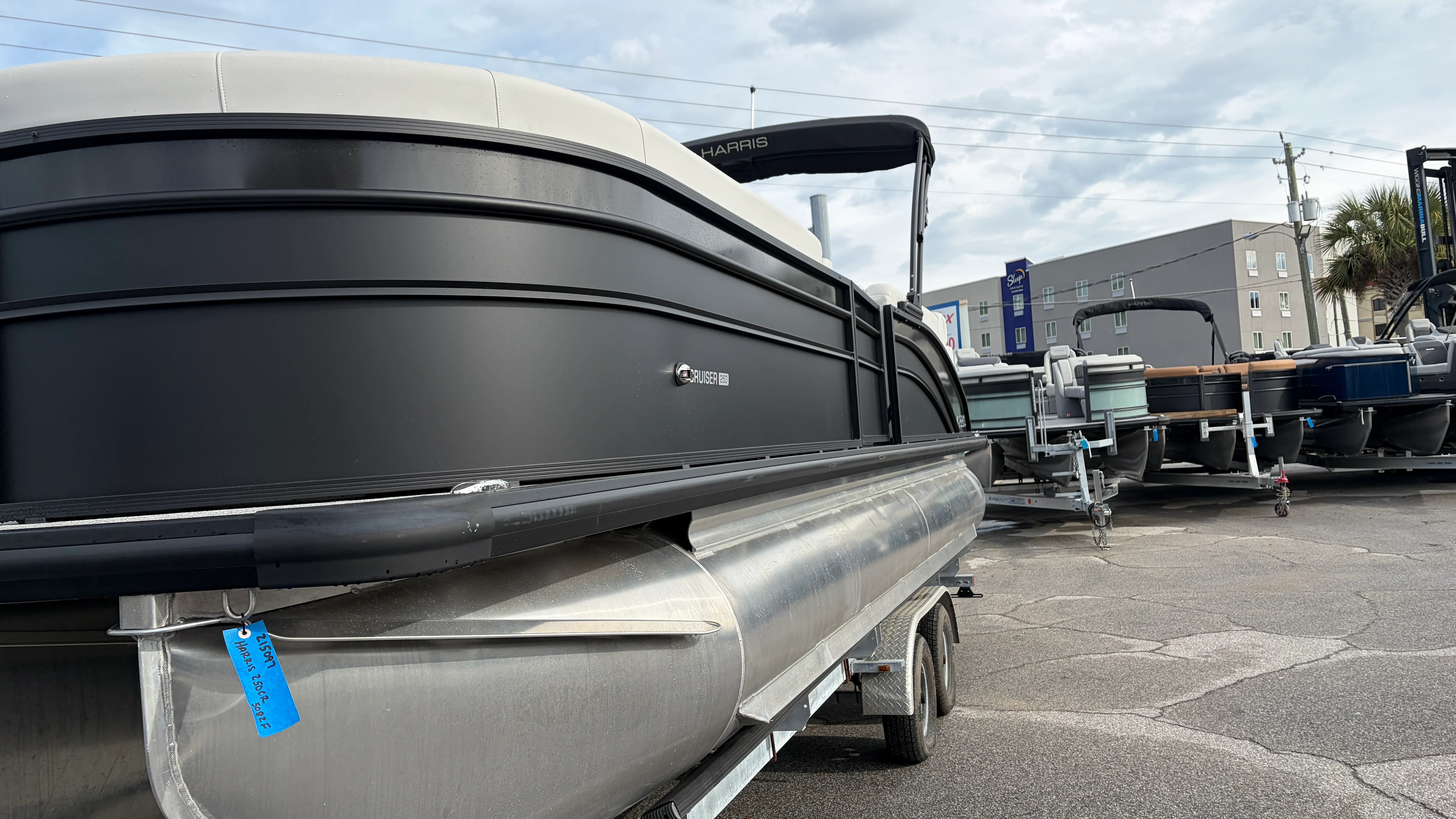 2026 Harris Cruiser 250 Image Thumbnail #3