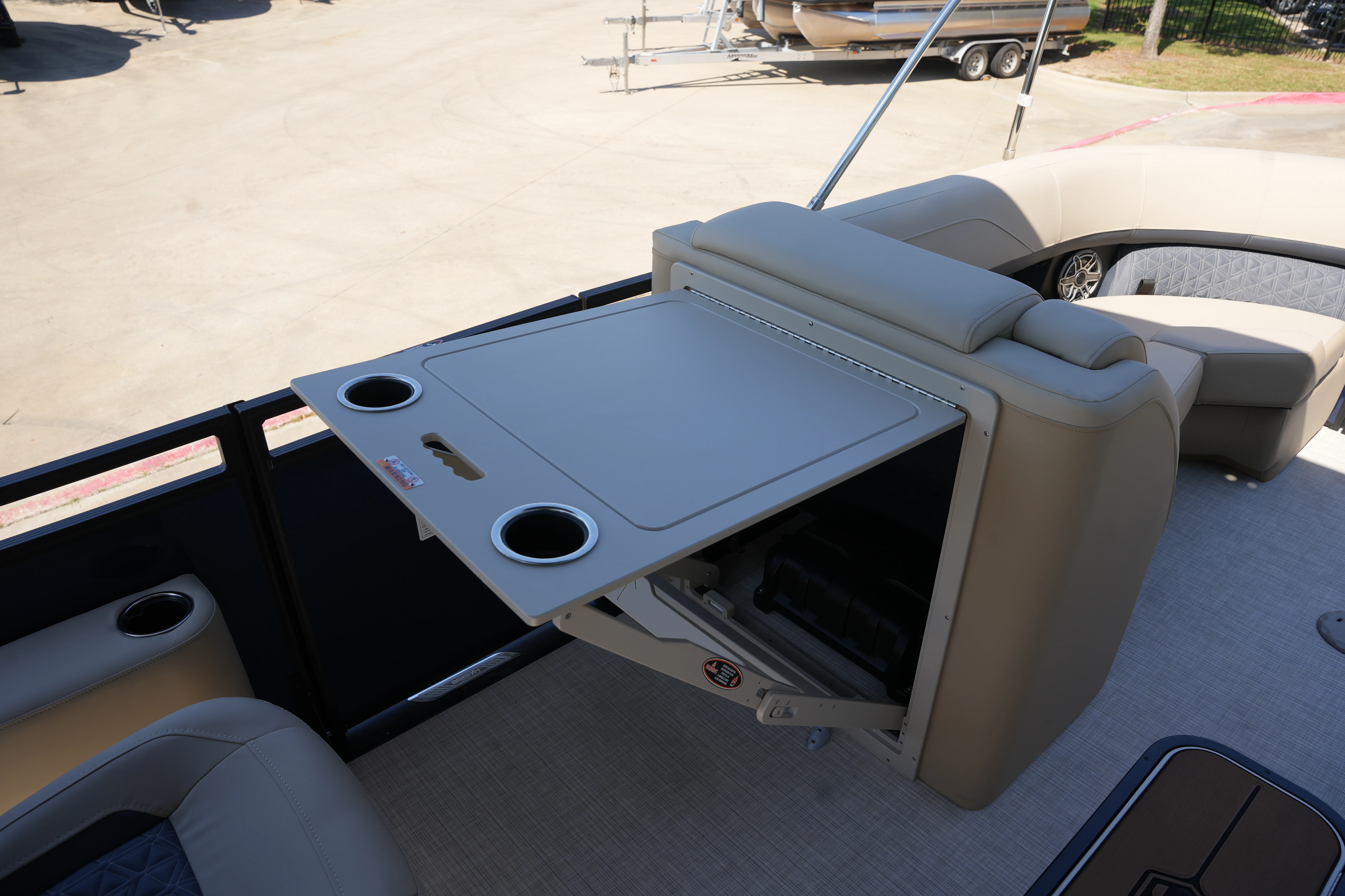 2026 Harris Solstice 230 Image Thumbnail #28