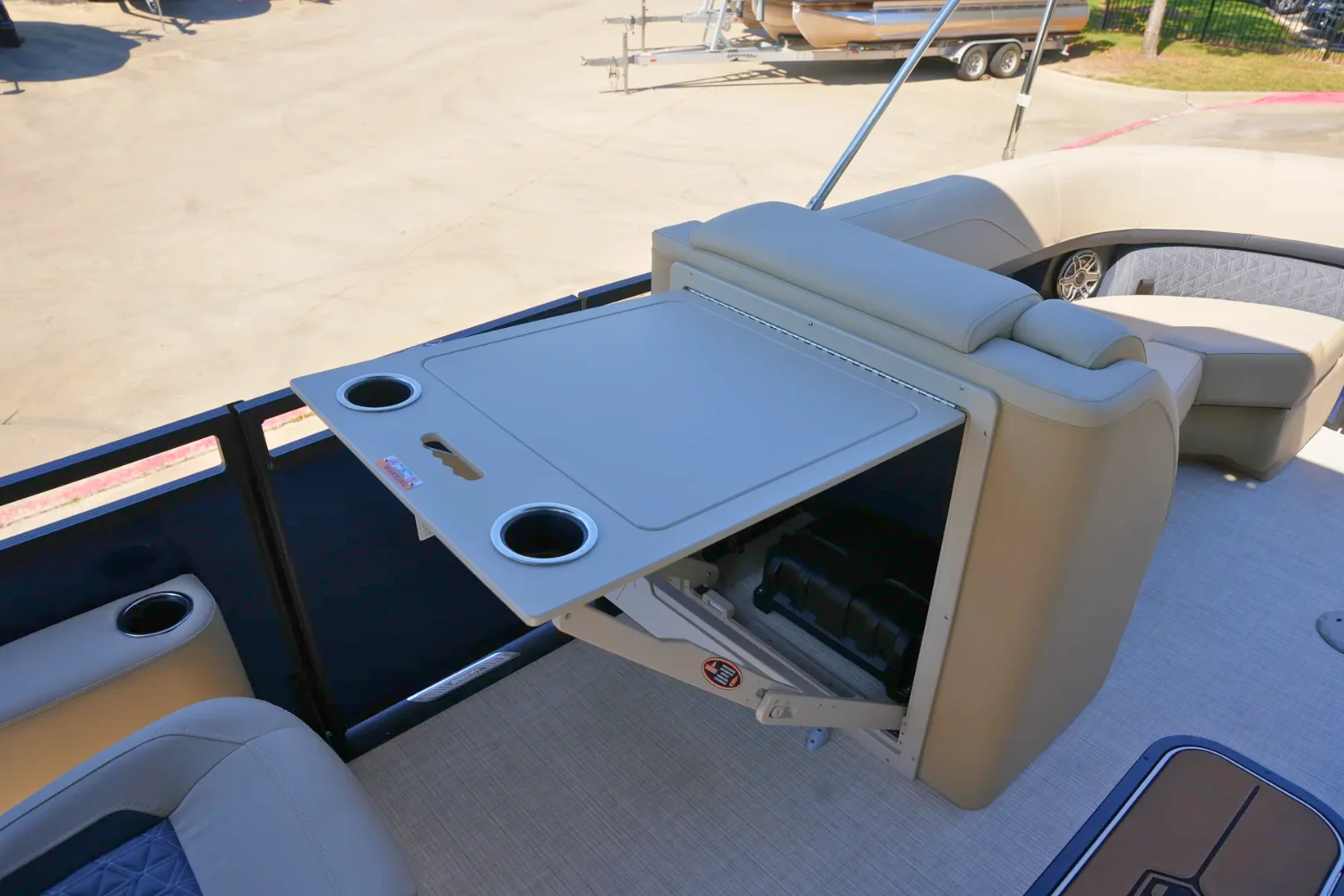 2026 Harris Solstice 230 Image Thumbnail #27