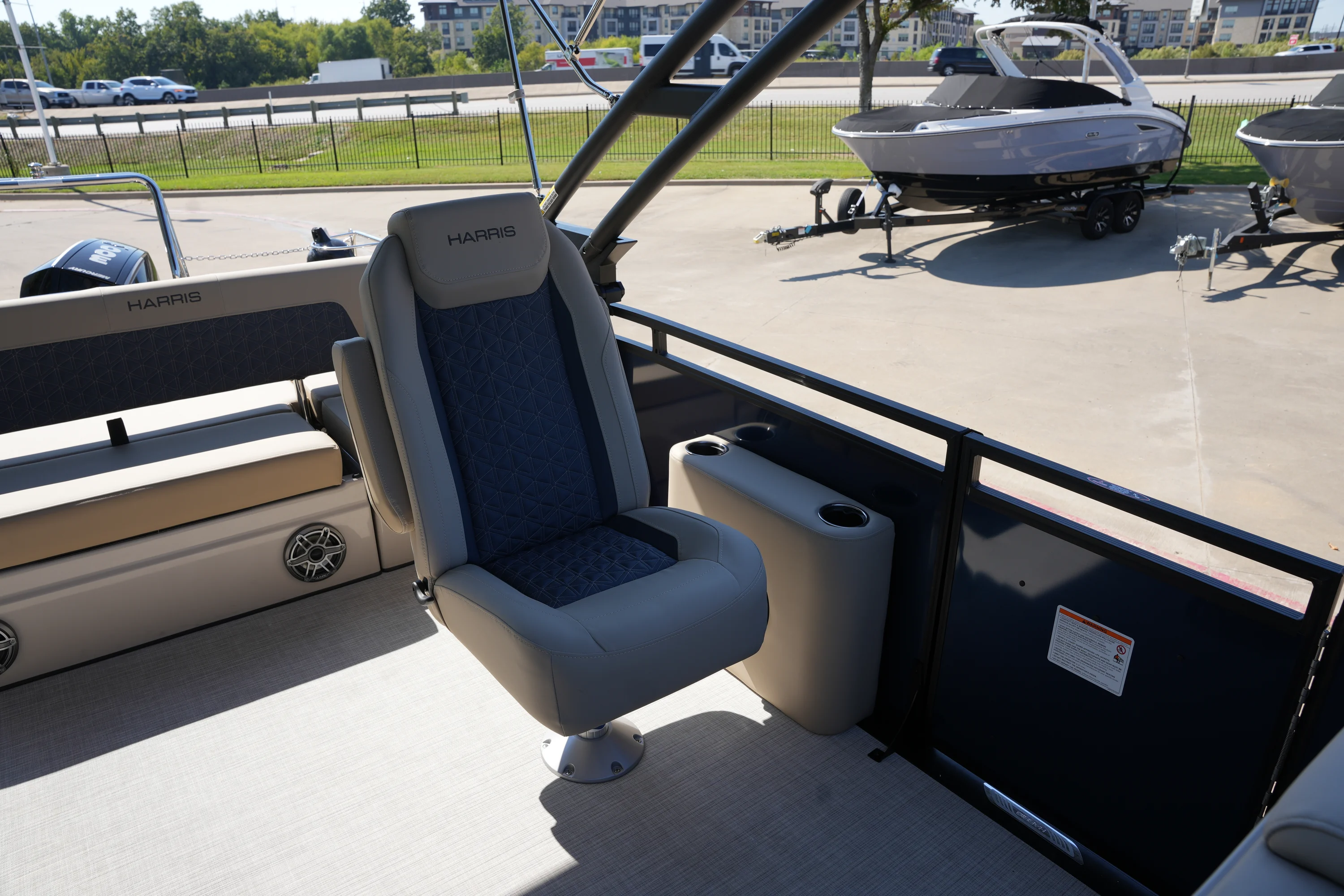 2026 Harris Solstice 230 Image Thumbnail #20