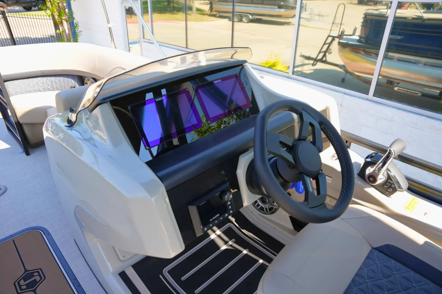 2026 Harris Solstice 230 Image Thumbnail #24