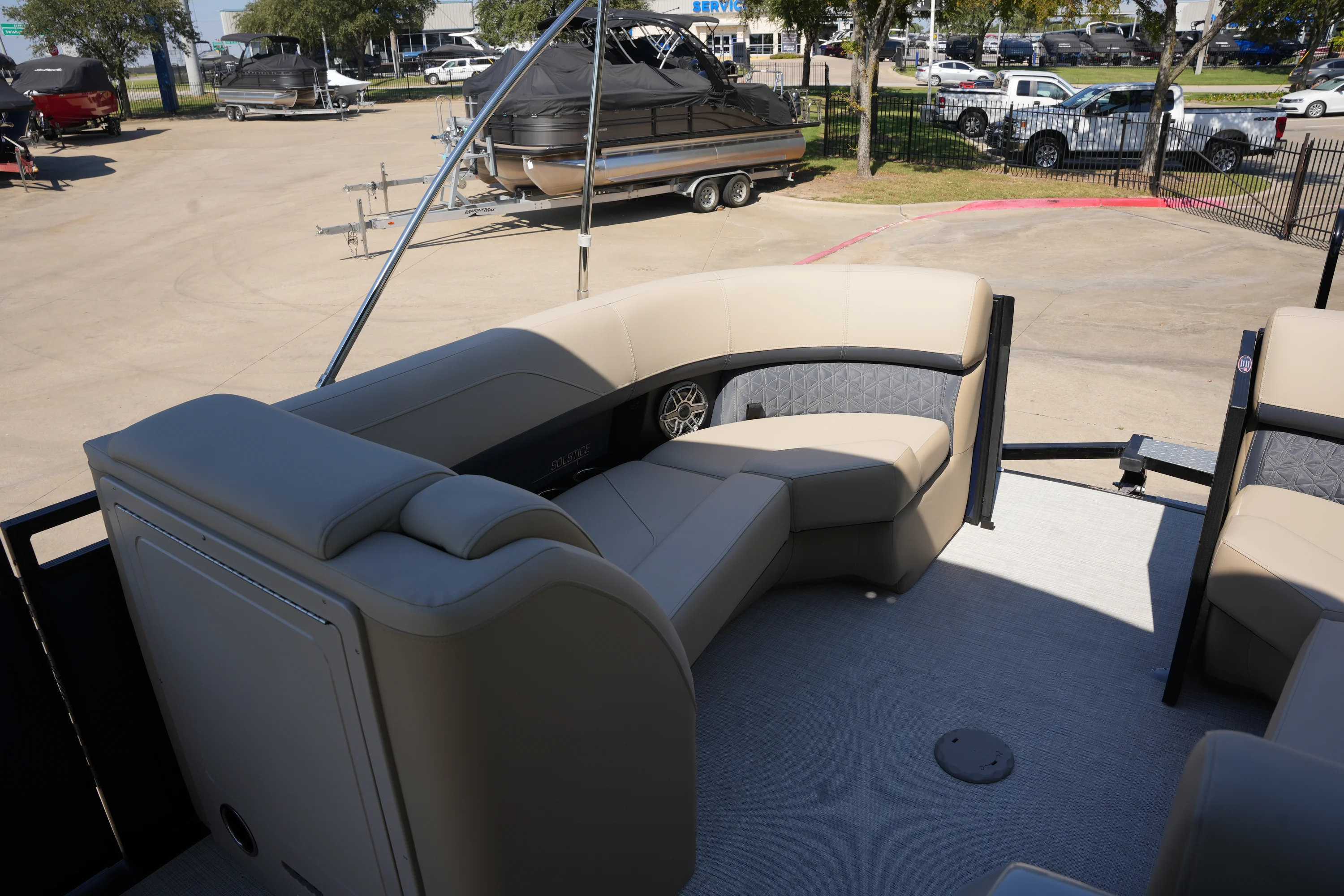 2026 Harris Solstice 230 Image Thumbnail #31