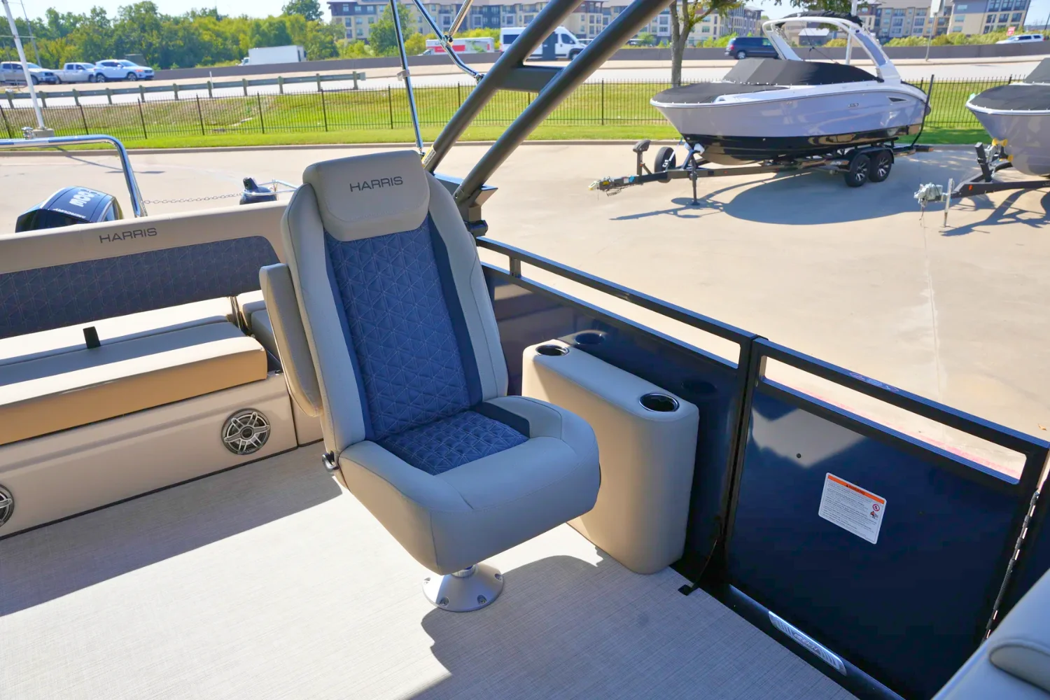 2026 Harris Solstice 230 Image Thumbnail #19