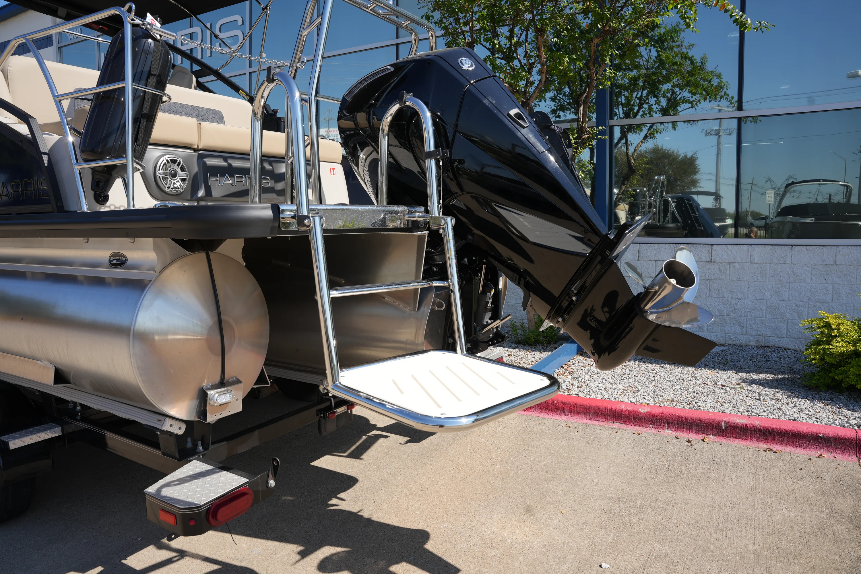 2026 Harris Solstice 230 Image Thumbnail #5