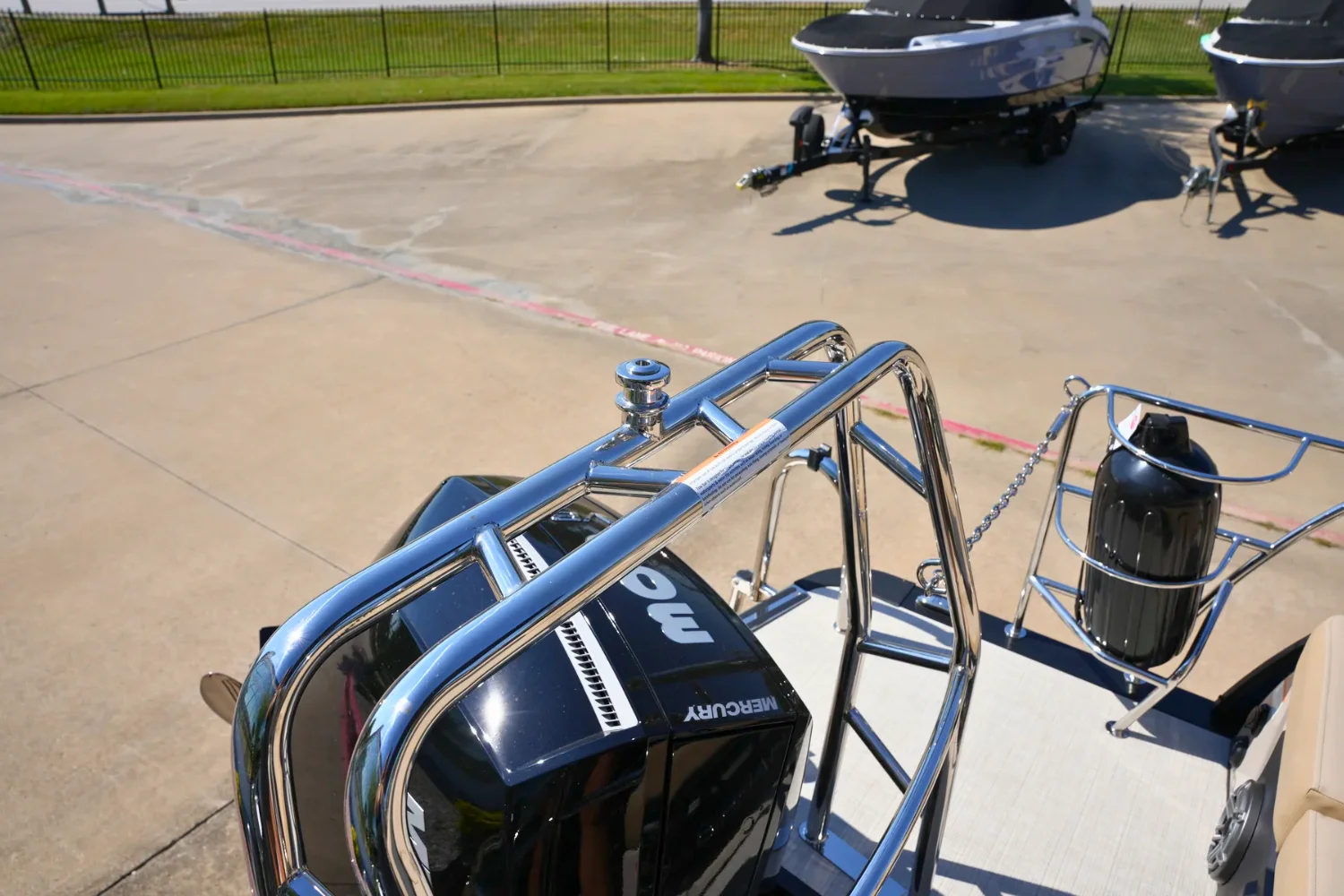 2026 Harris Solstice 230 Image Thumbnail #8