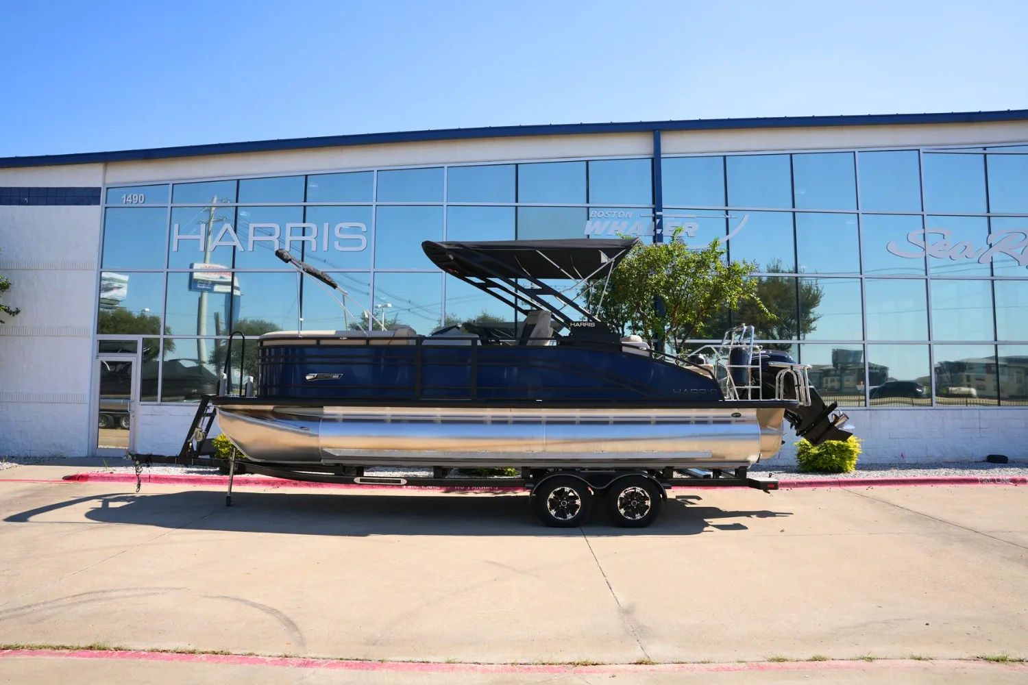 2026 Harris Solstice 230 Image Thumbnail #0