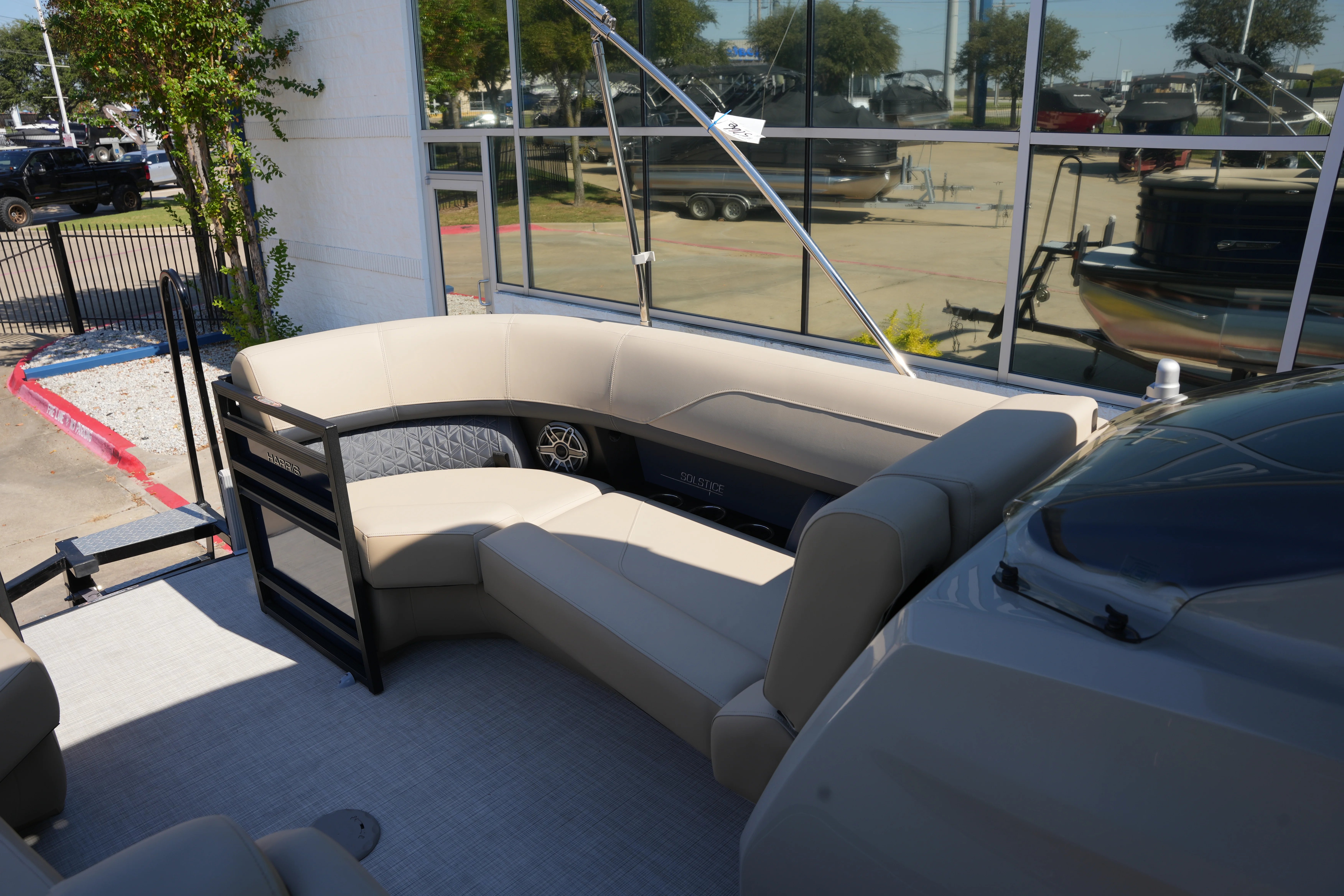 2026 Harris Solstice 230 Image Thumbnail #30