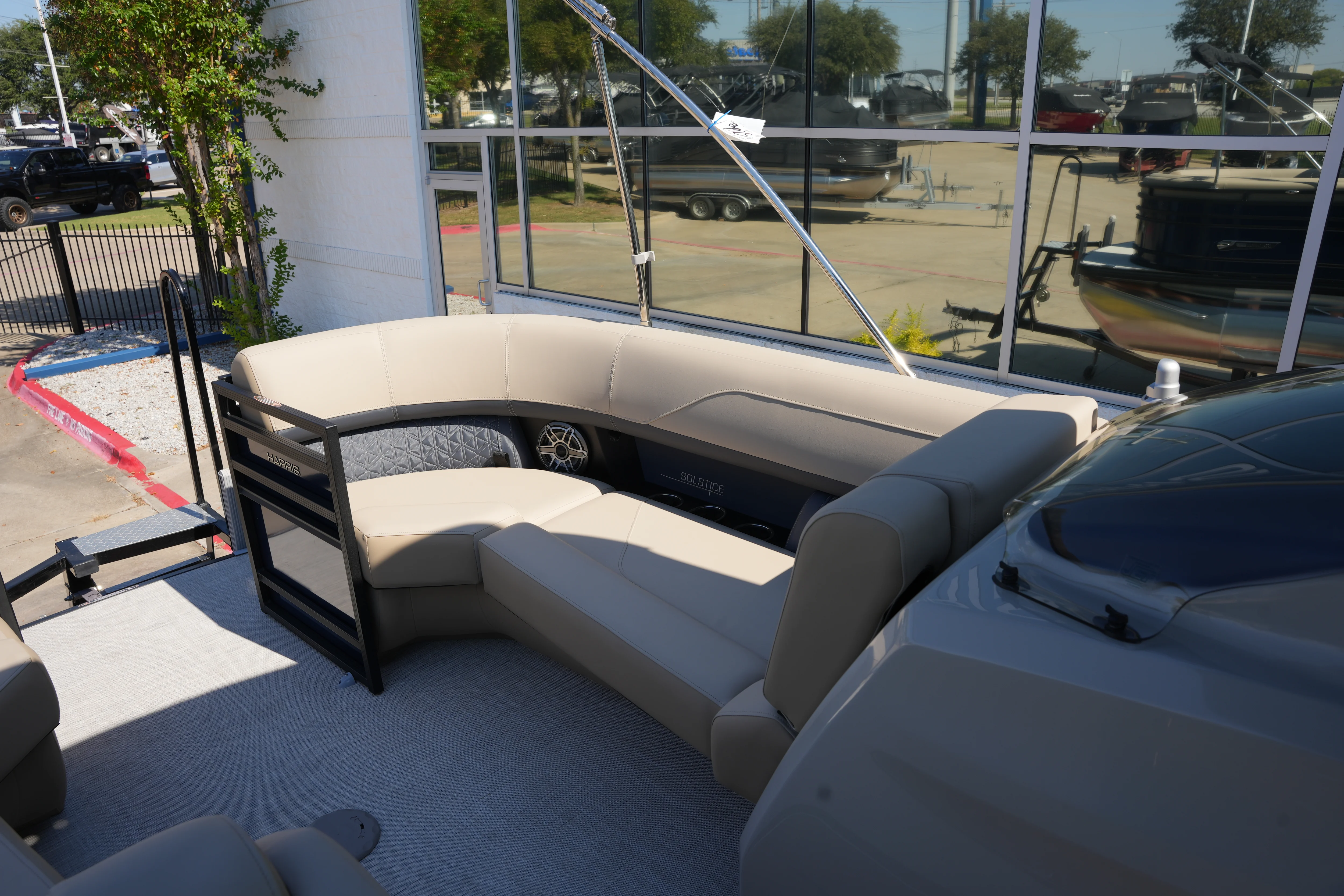 2026 Harris Solstice 230 Image Thumbnail #30