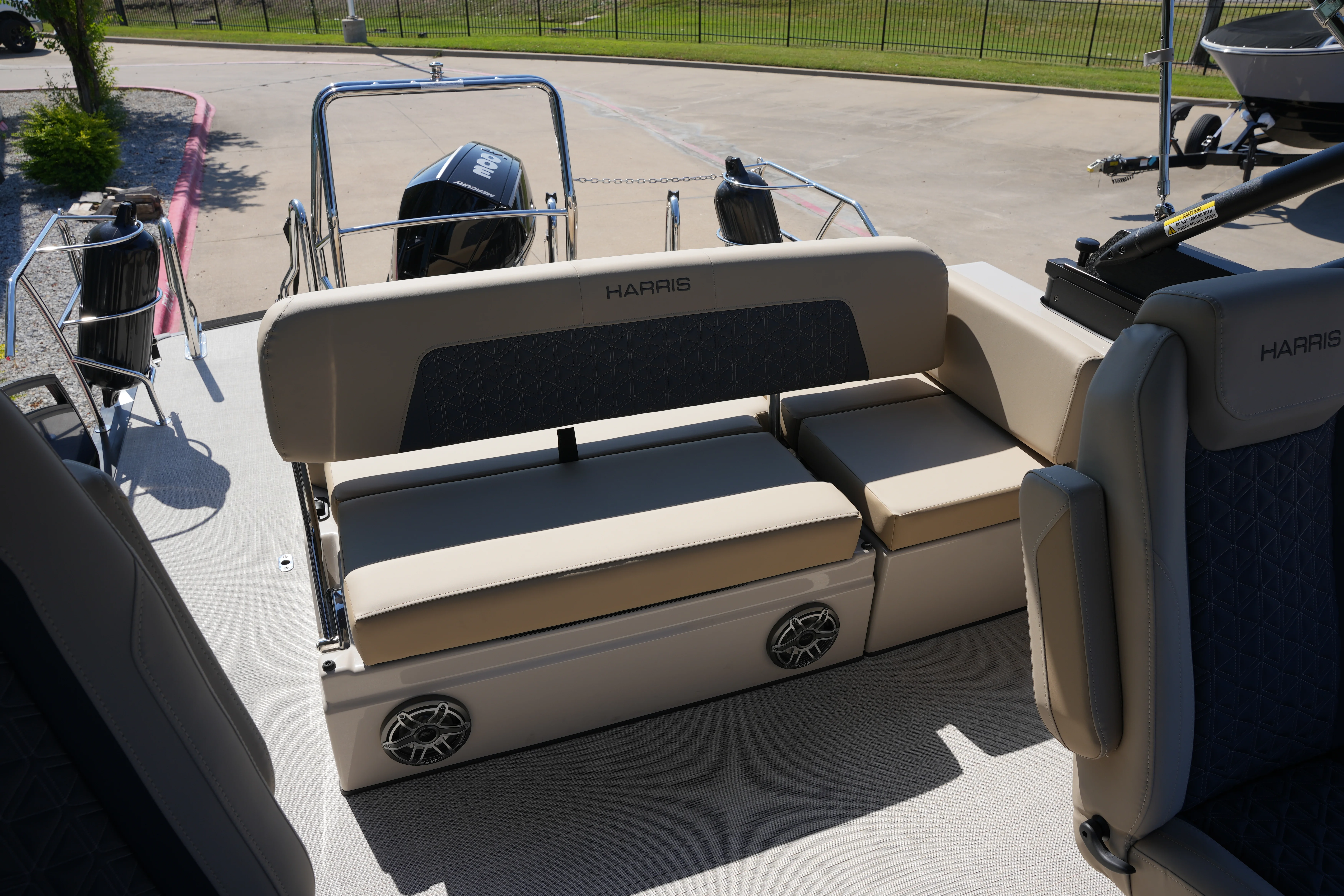 2026 Harris Solstice 230 Image Thumbnail #18