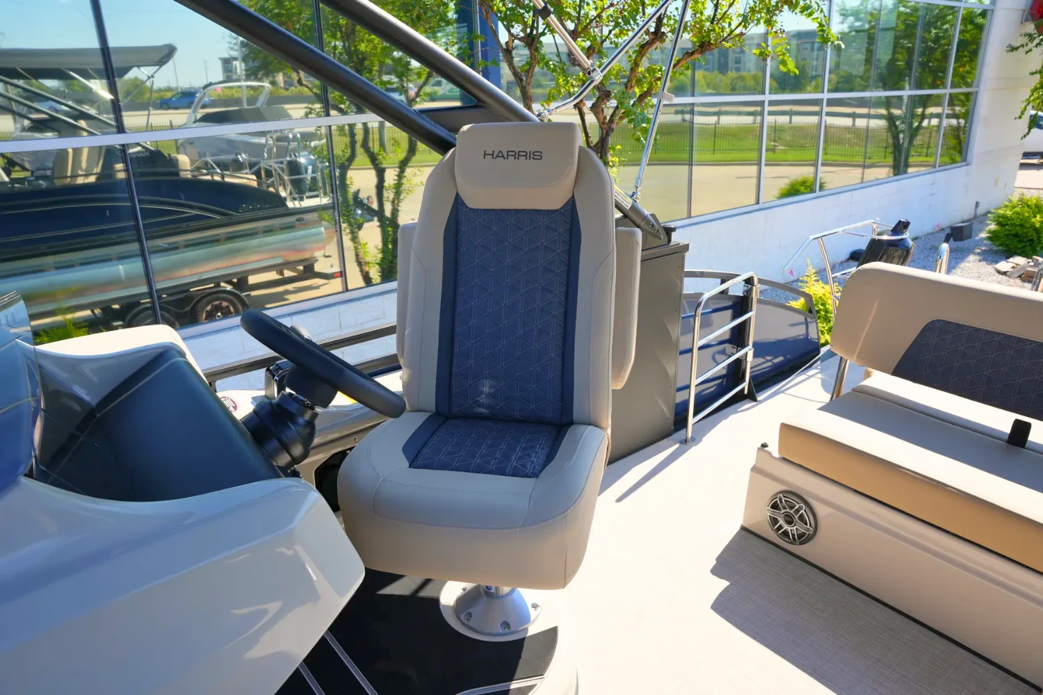2026 Harris Solstice 230 Image Thumbnail #22