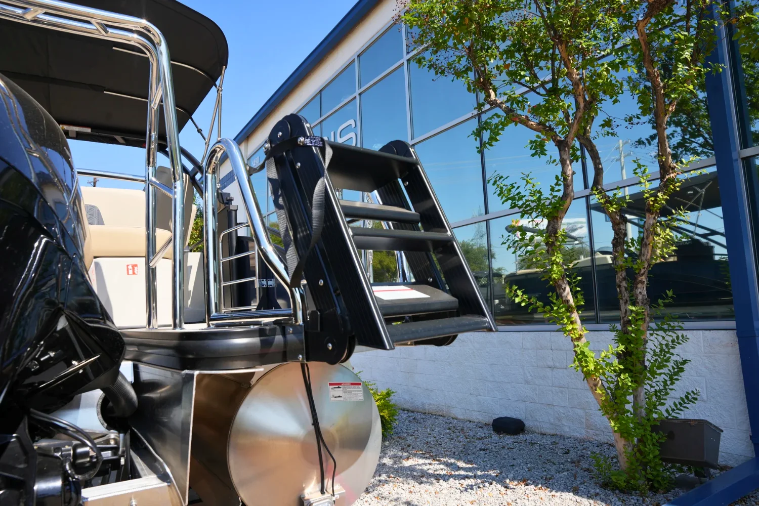 2026 Harris Solstice 230 Image Thumbnail #6