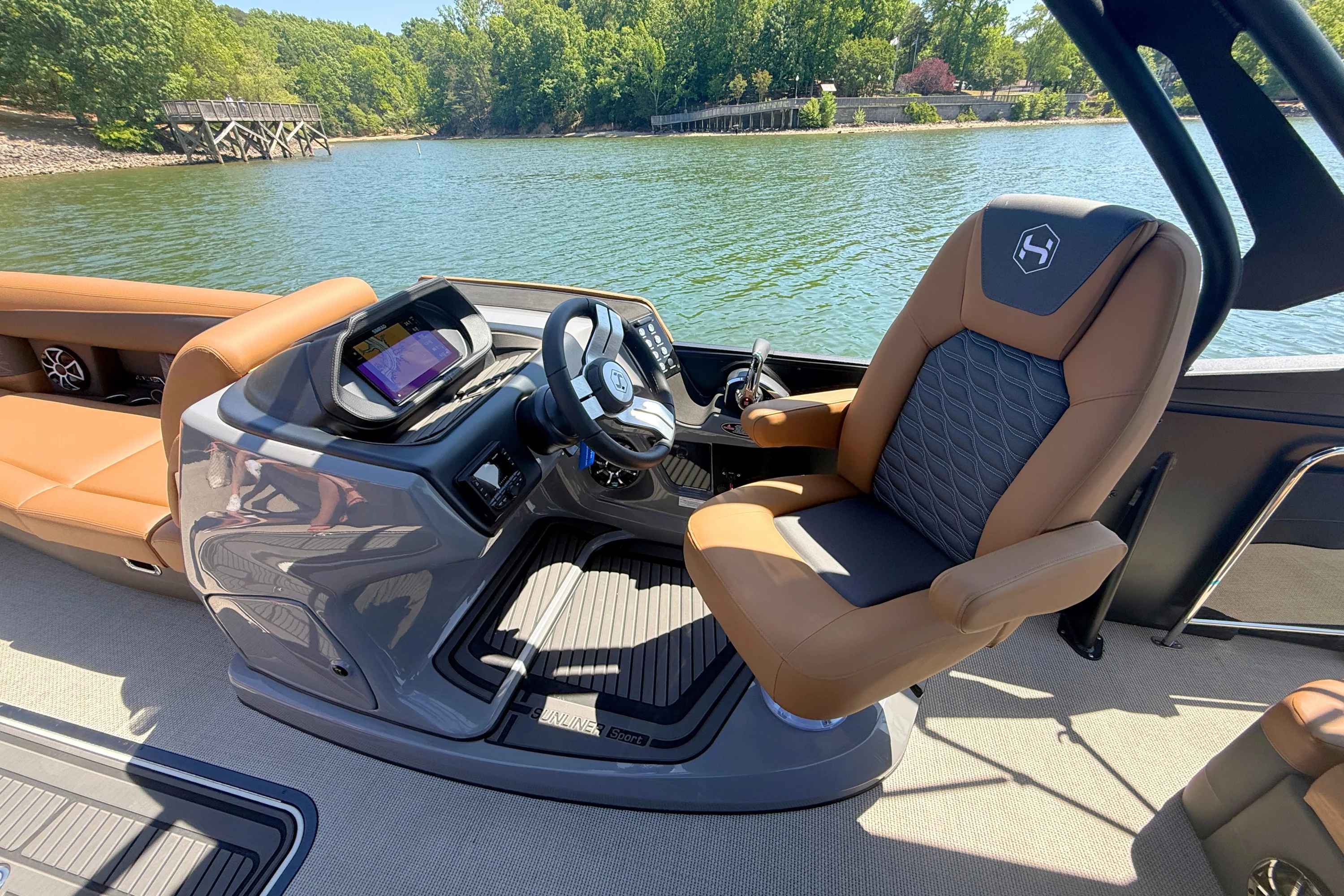 2026 Harris SUNLINER 250 SPORT Image Thumbnail #18