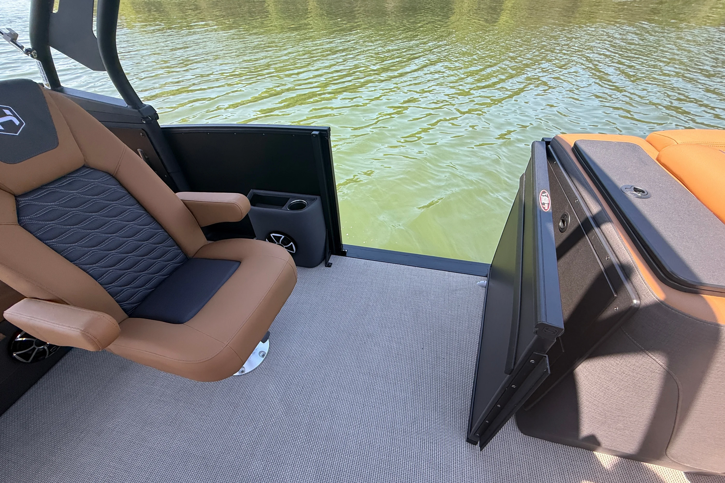 2026 Harris SUNLINER 250 SPORT Image Thumbnail #13