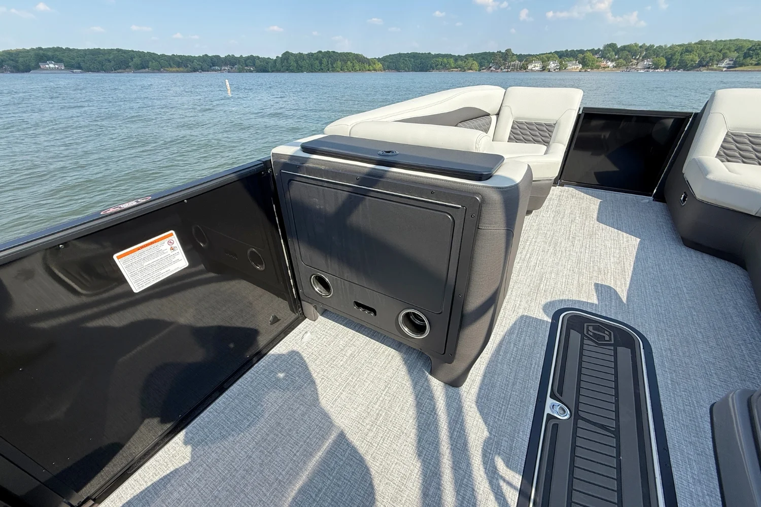 2026 Harris SUNLINER 230 SPORT Image Thumbnail #14